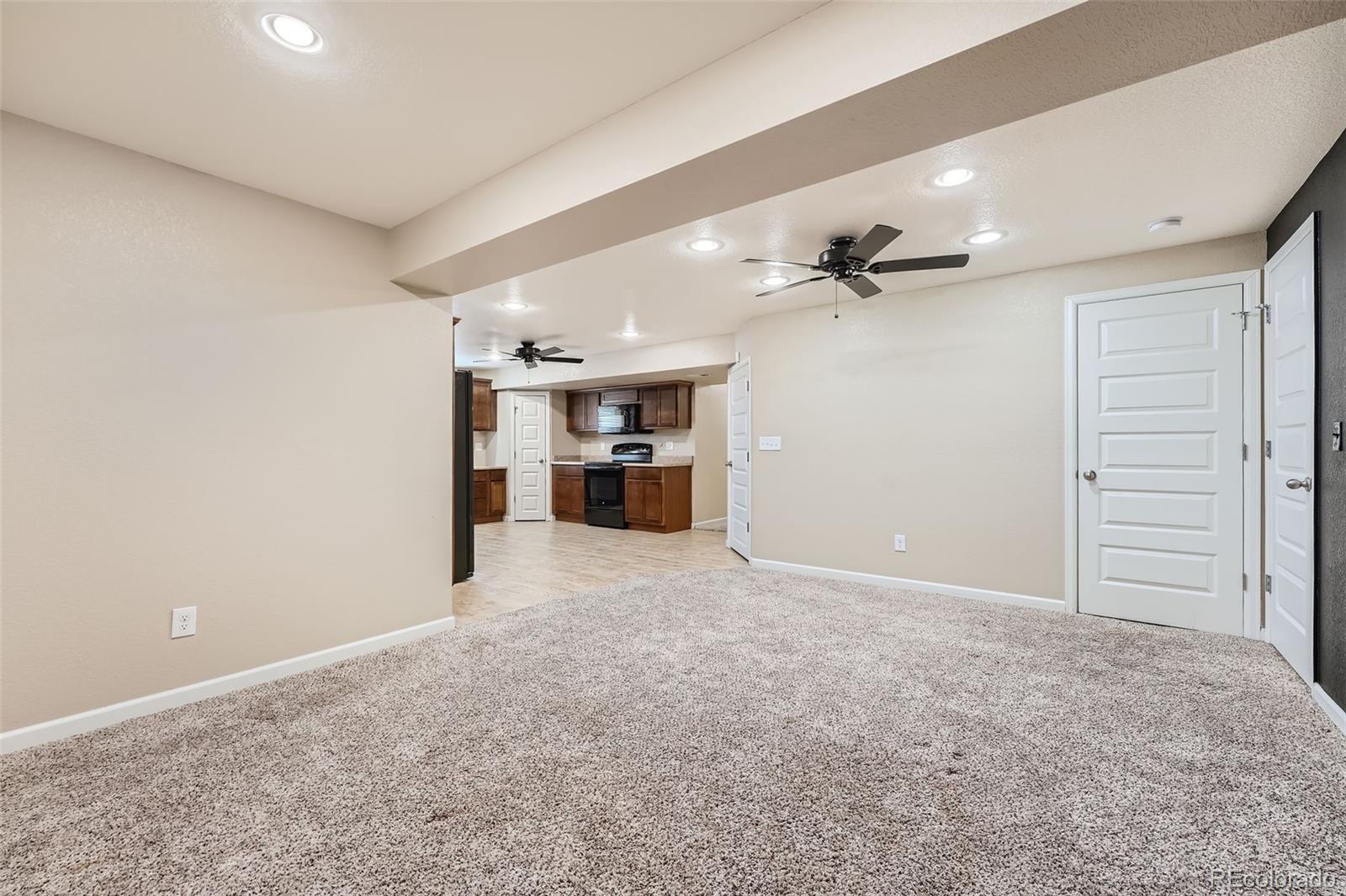 MLS Image #38 for 25202 e 2nd place,aurora, Colorado