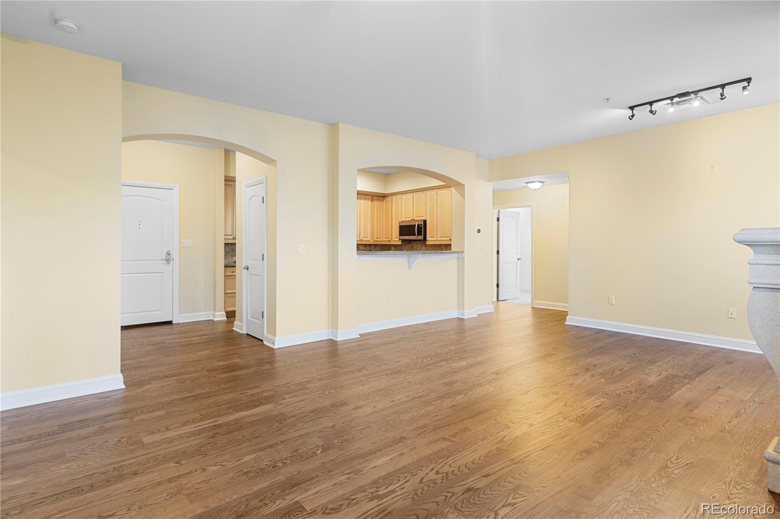 MLS Image #3 for 2500 e cherry creek south drive,denver, Colorado