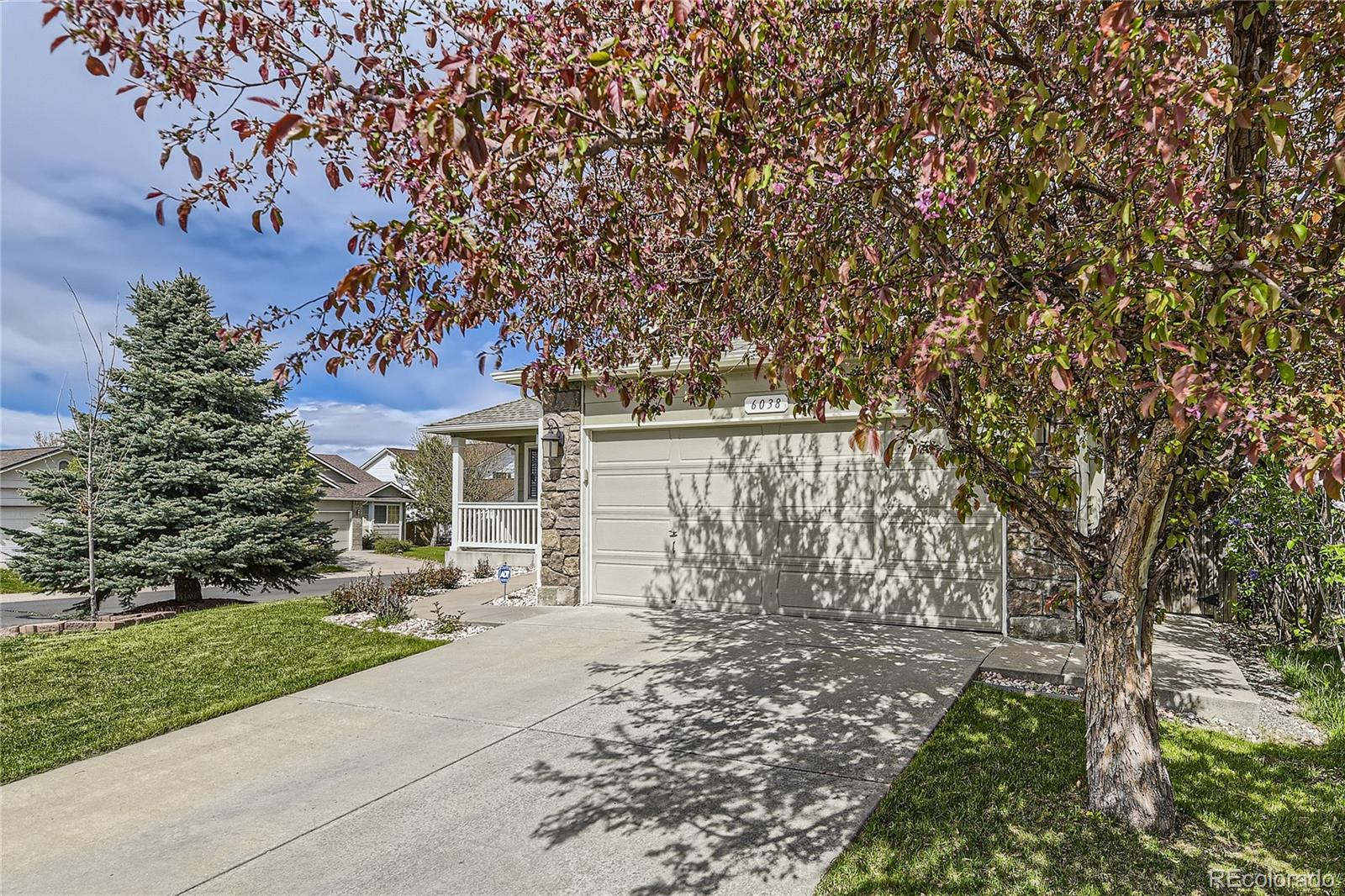 MLS Image #2 for 6038 s quatar way,aurora, Colorado