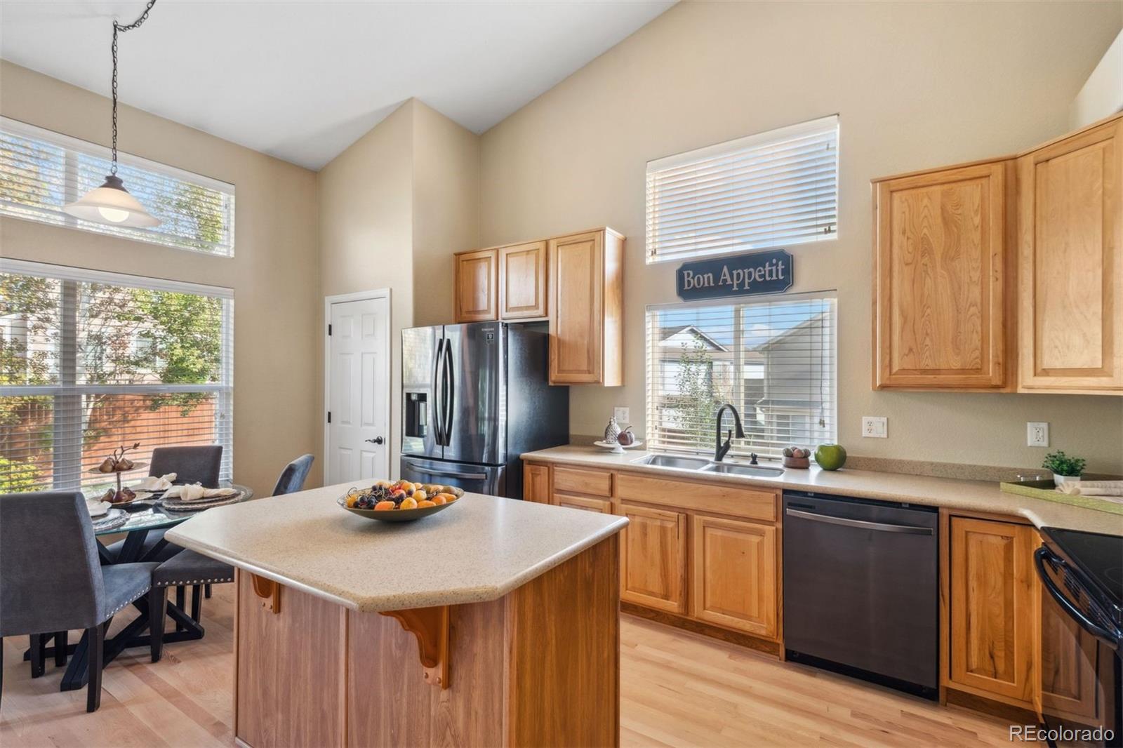 MLS Image #14 for 10606  kalispell street,commerce city, Colorado