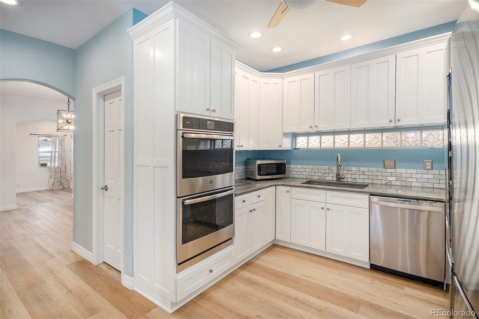 MLS Image #12 for 1250  oneida street,denver, Colorado