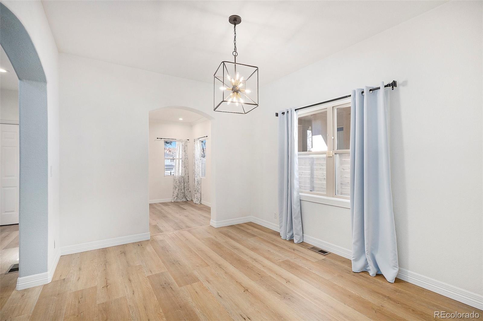 MLS Image #14 for 1250  oneida street,denver, Colorado
