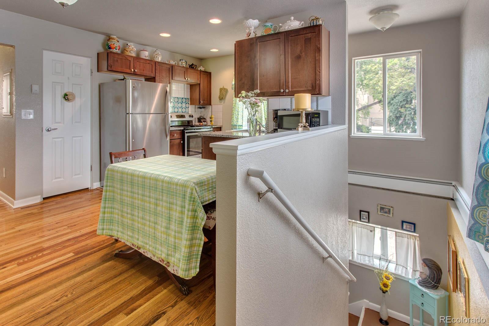 MLS Image #5 for 1529  clermont street,denver, Colorado