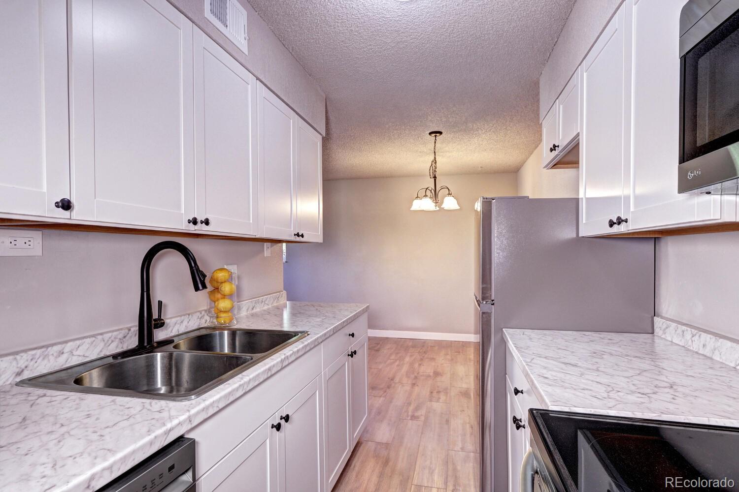 MLS Image #1 for 50 e highline circle,centennial, Colorado