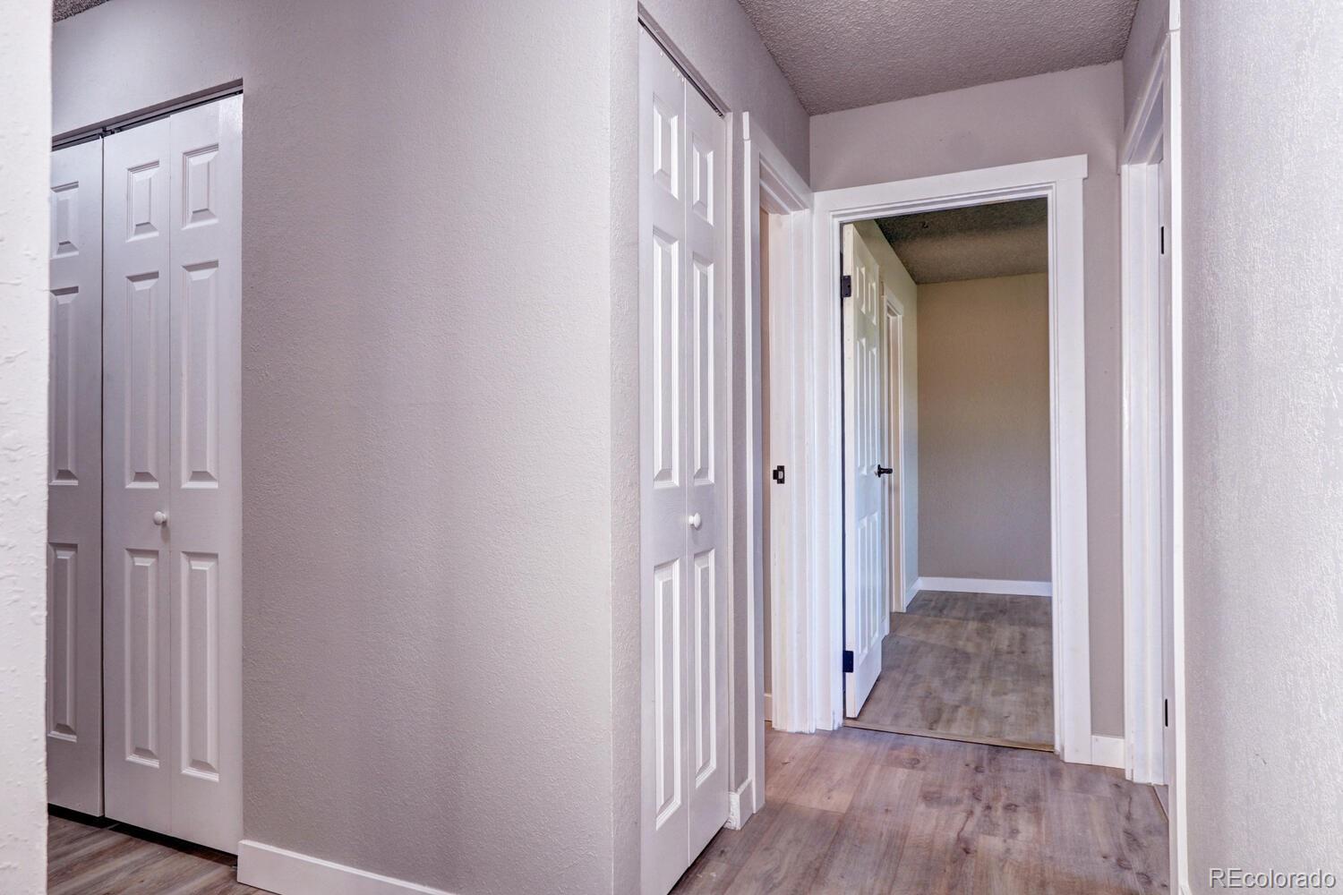 MLS Image #10 for 50 e highline circle,centennial, Colorado