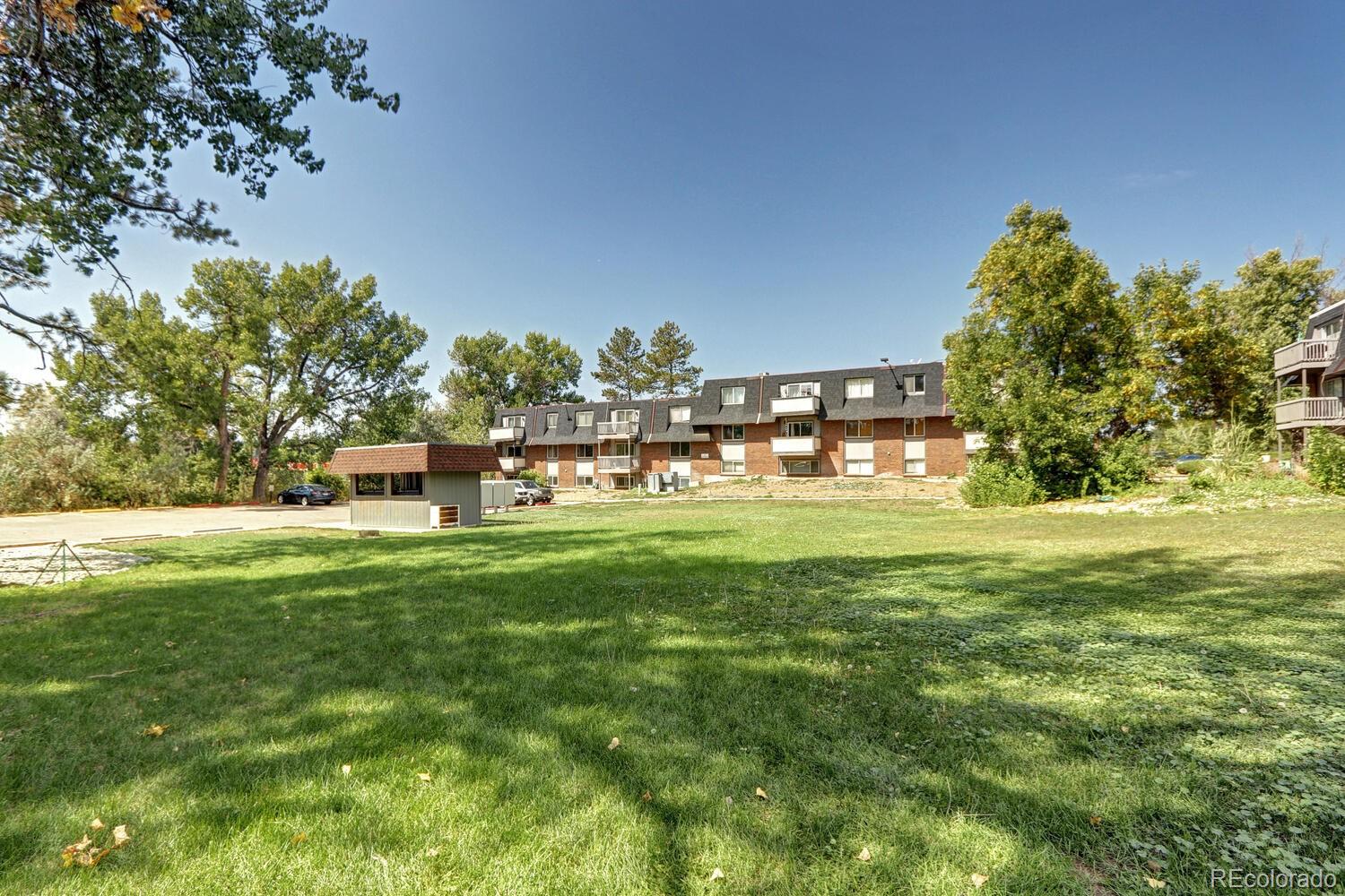 MLS Image #19 for 50 e highline circle,centennial, Colorado