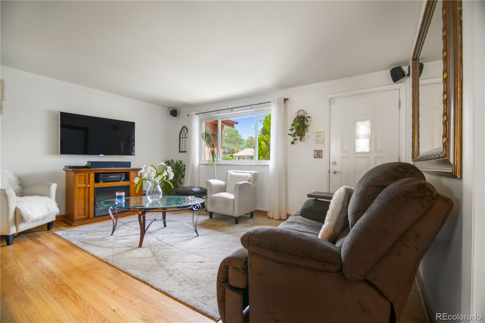 MLS Image #3 for 8301  wyandot street,denver, Colorado