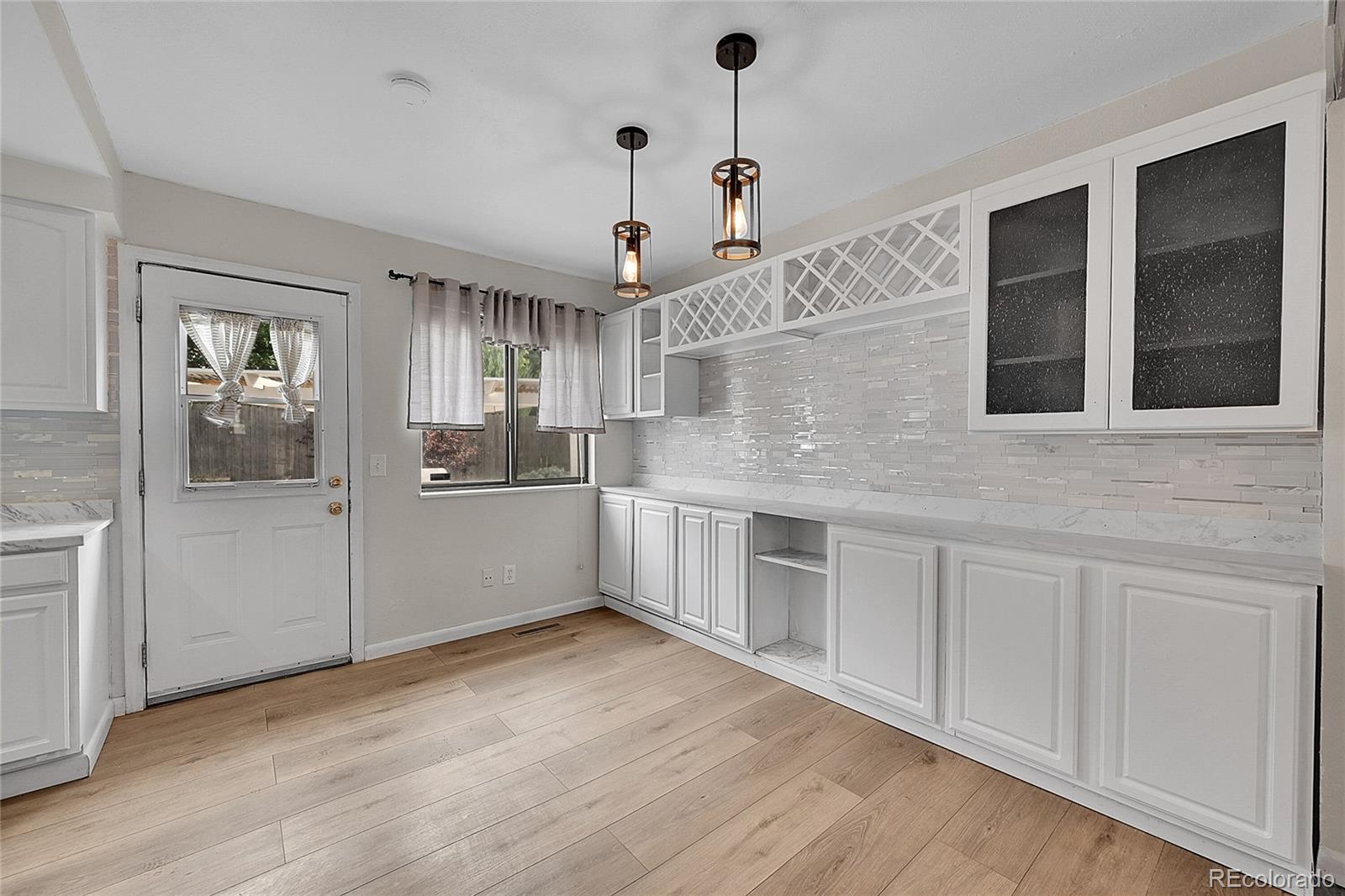 MLS Image #9 for 17128 e jefferson avenue,aurora, Colorado