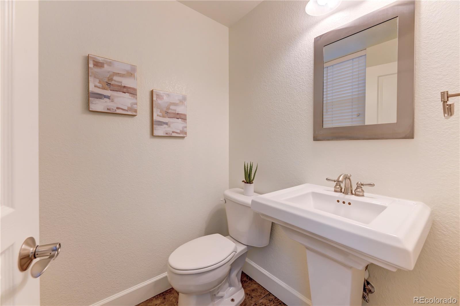 MLS Image #24 for 2830  emporia court,denver, Colorado