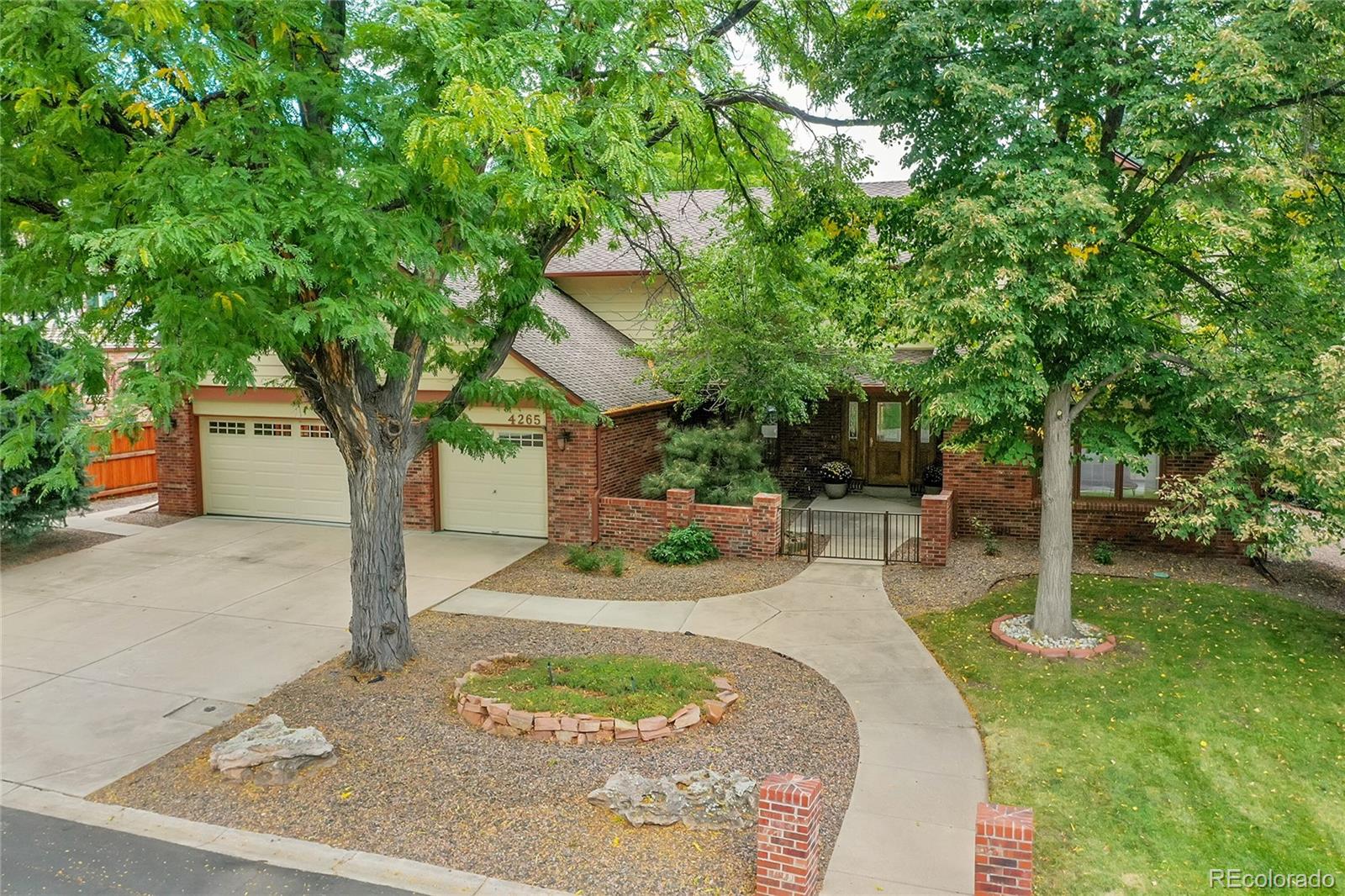 MLS Image #42 for 4265 w lake circle,littleton, Colorado