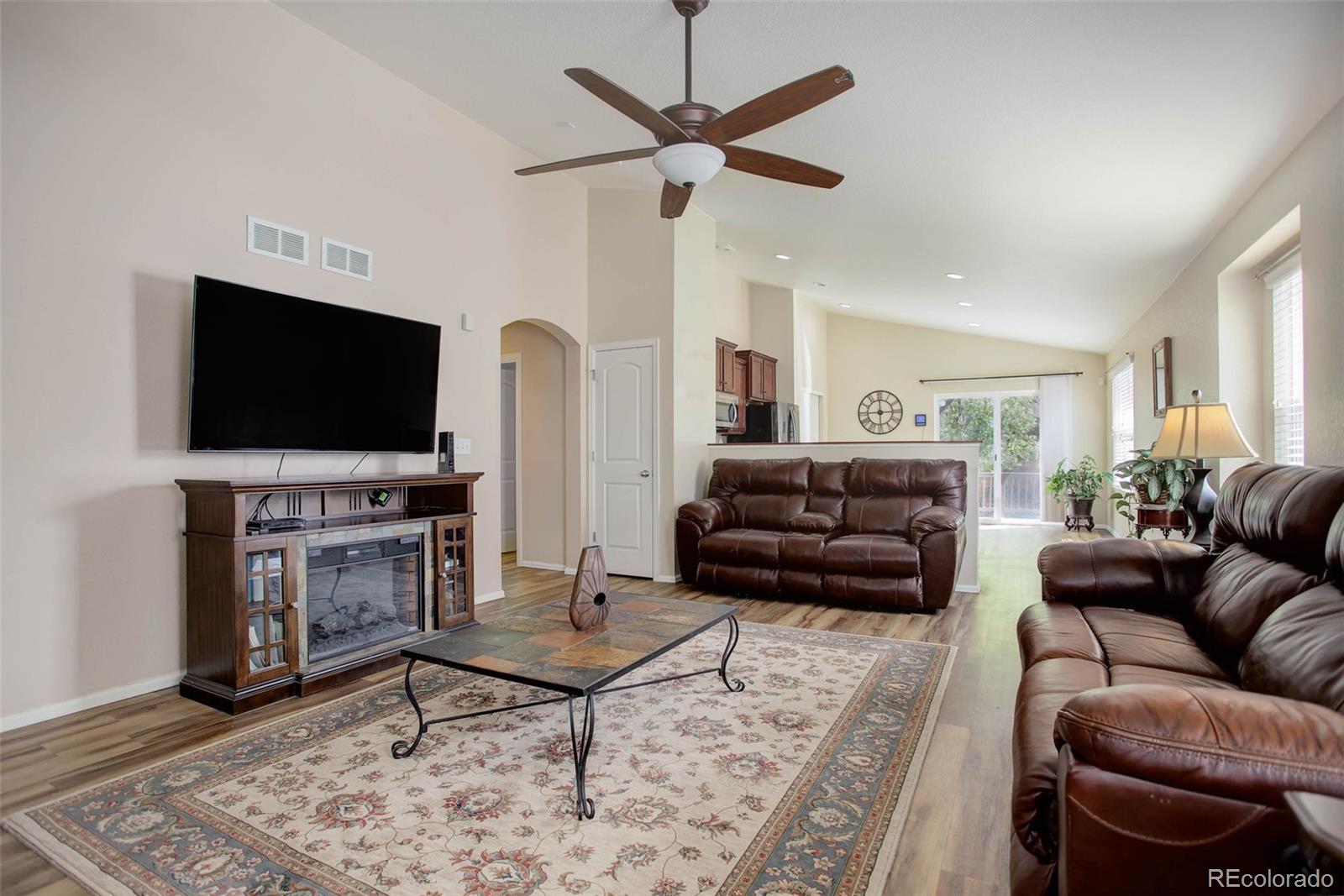 MLS Image #9 for 6126 n espana street,aurora, Colorado