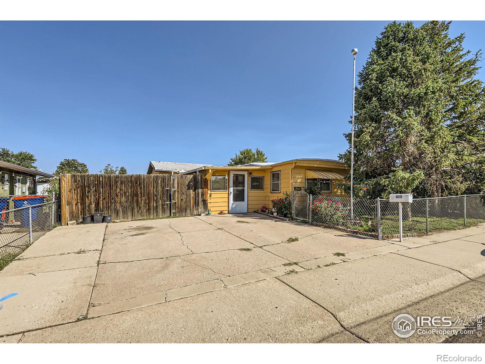 MLS Image #2 for 1011  glen creighton drive,dacono, Colorado