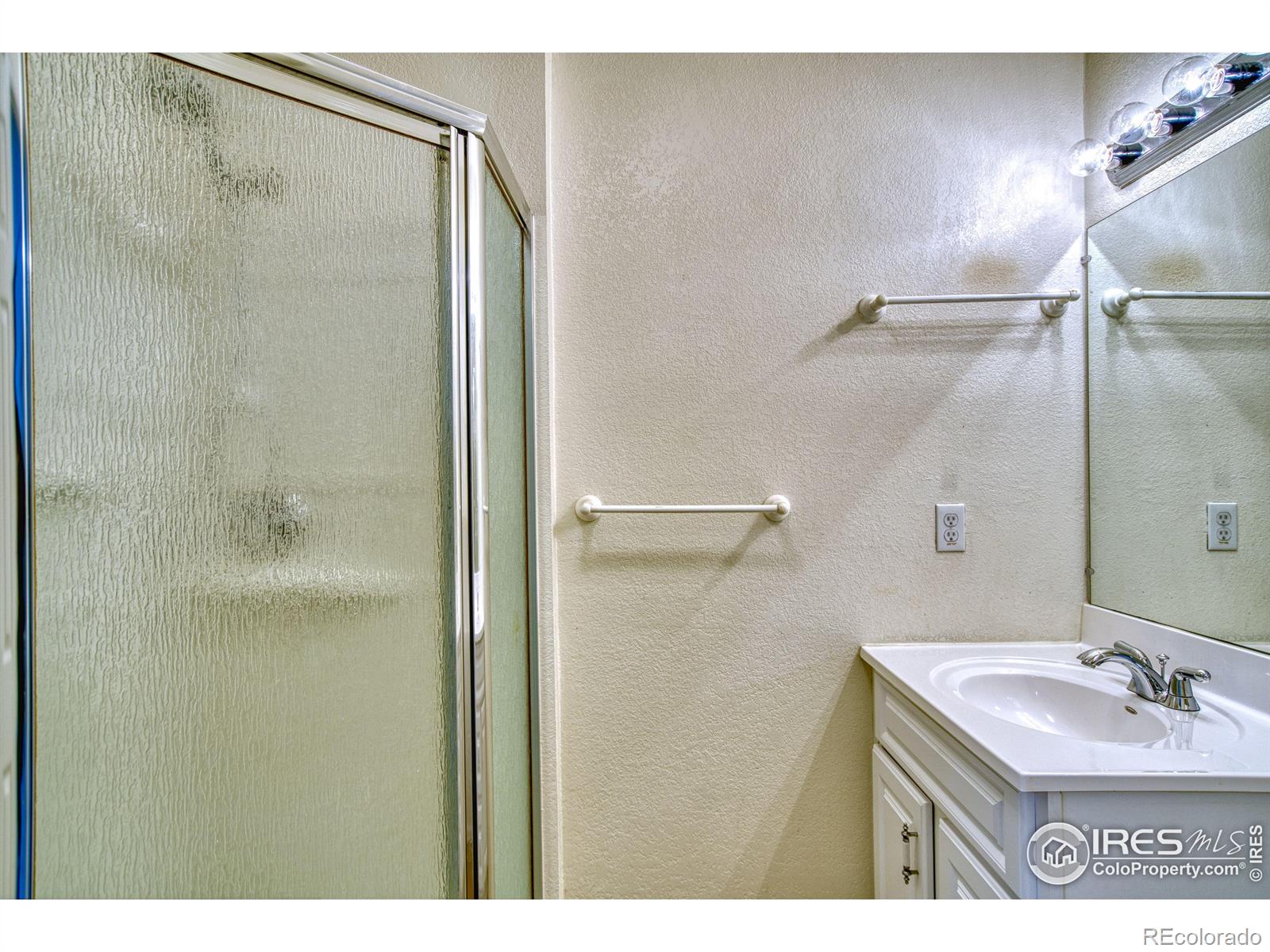 MLS Image #11 for 11922  monroe street ,thornton, Colorado