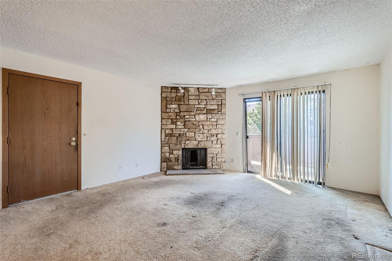 MLS Image #3 for 211  wright street 203,lakewood, Colorado