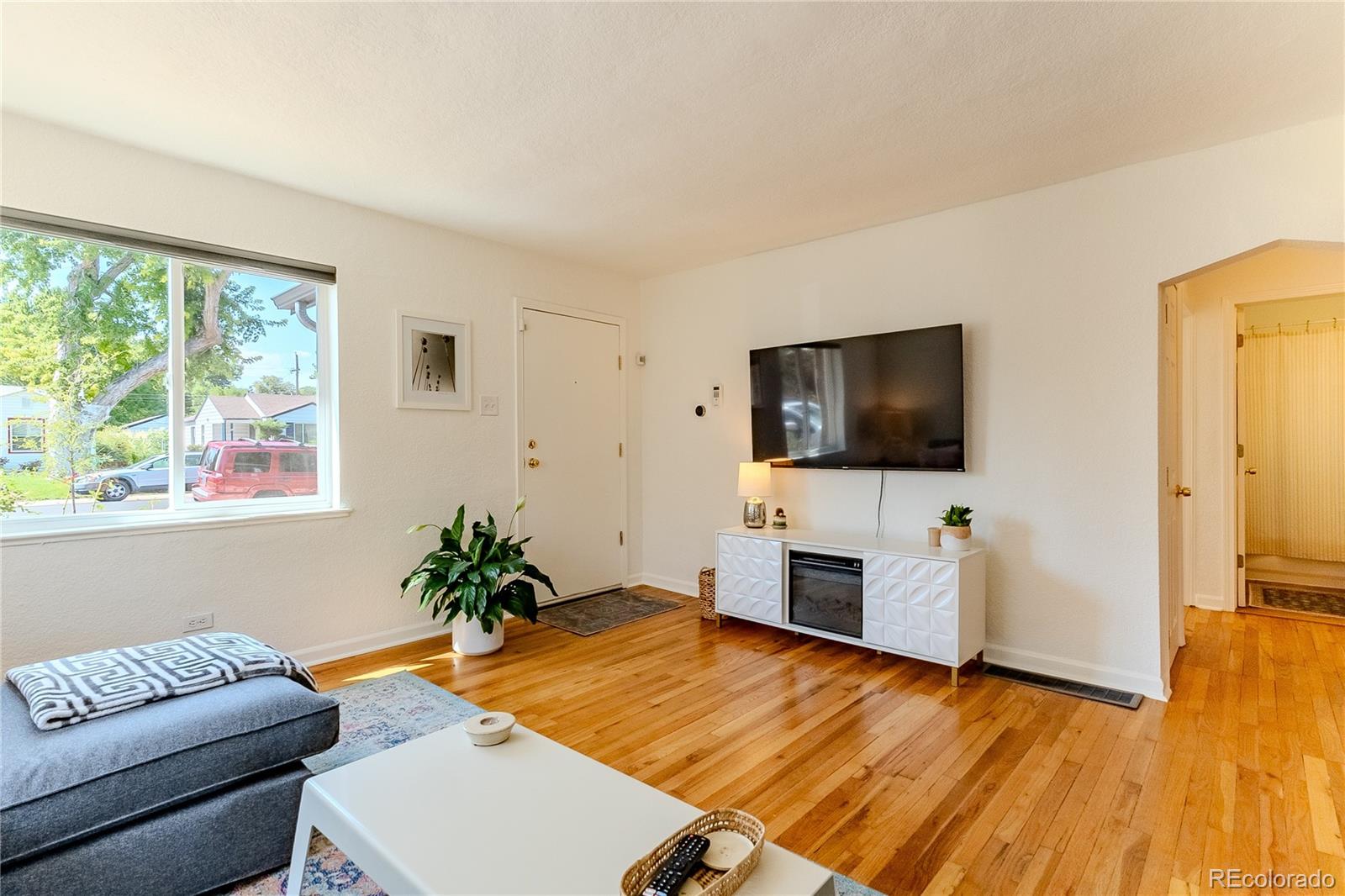 MLS Image #21 for 428  tennyson street,denver, Colorado