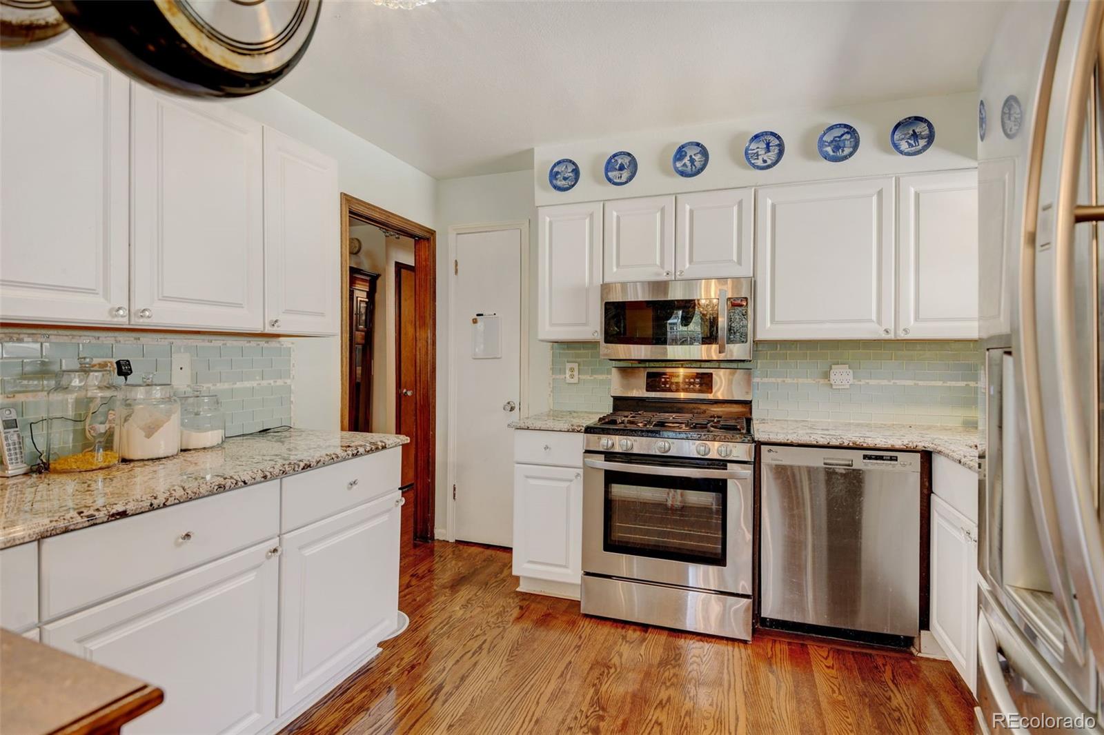 MLS Image #11 for 6324 s jay way,littleton, Colorado