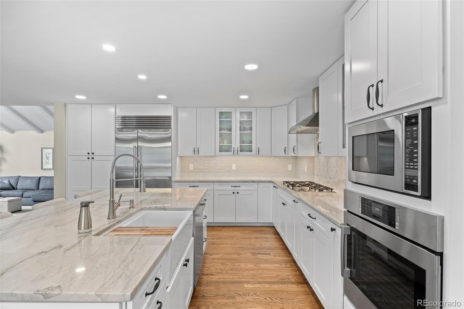 MLS Image #12 for 560  front range road,littleton, Colorado
