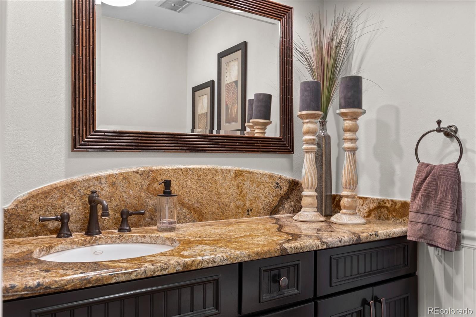MLS Image #21 for 560  front range road,littleton, Colorado