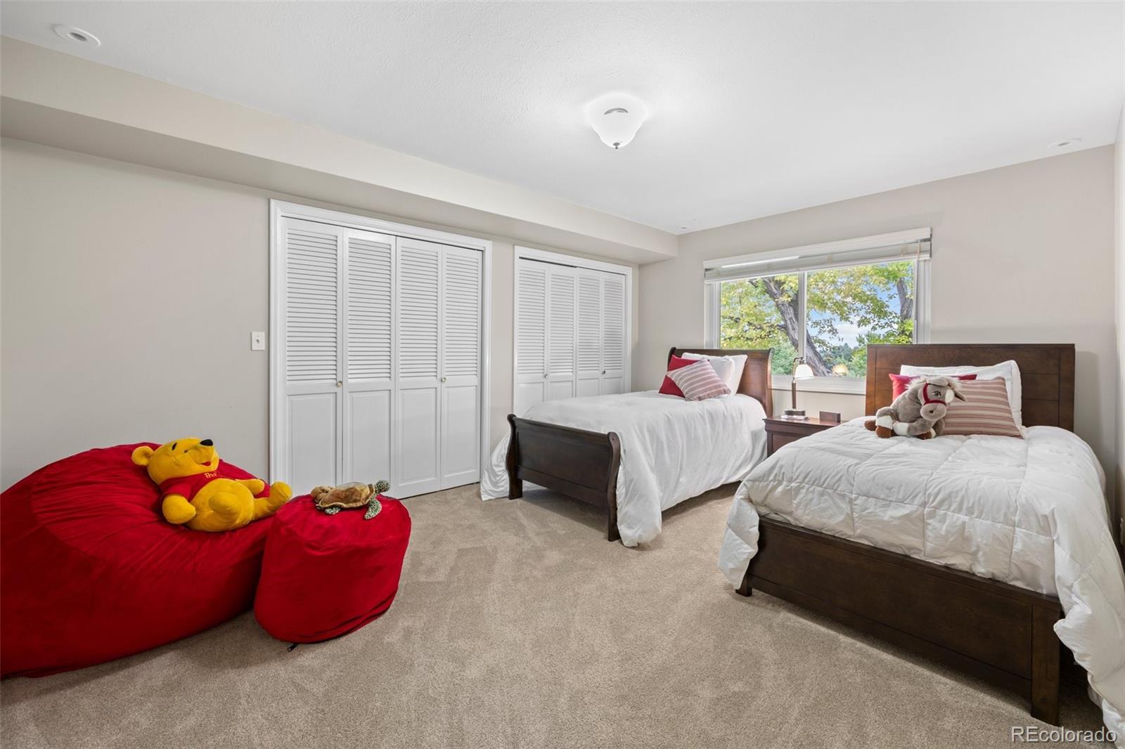 MLS Image #28 for 560  front range road,littleton, Colorado