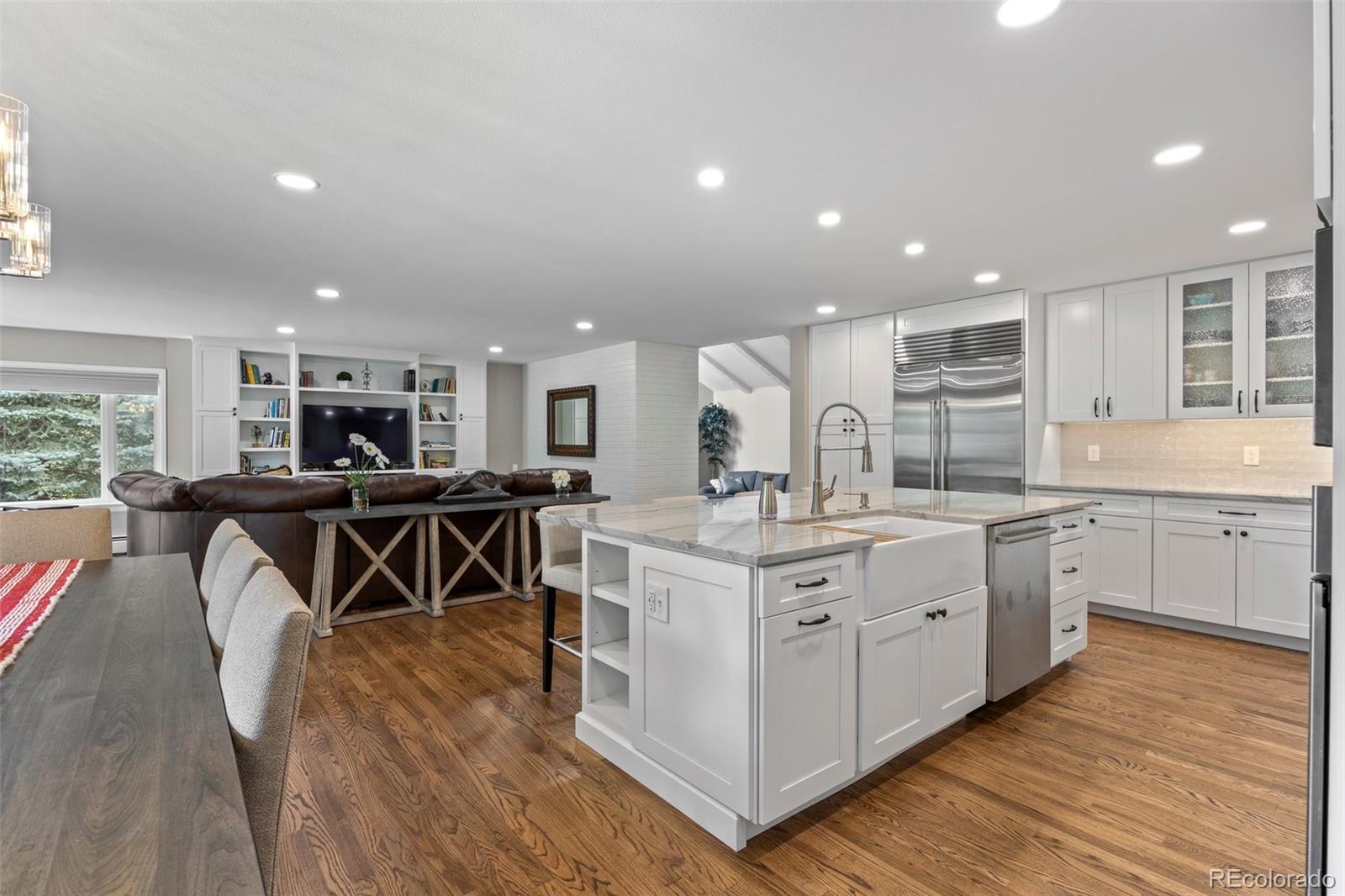 MLS Image #4 for 560  front range road,littleton, Colorado