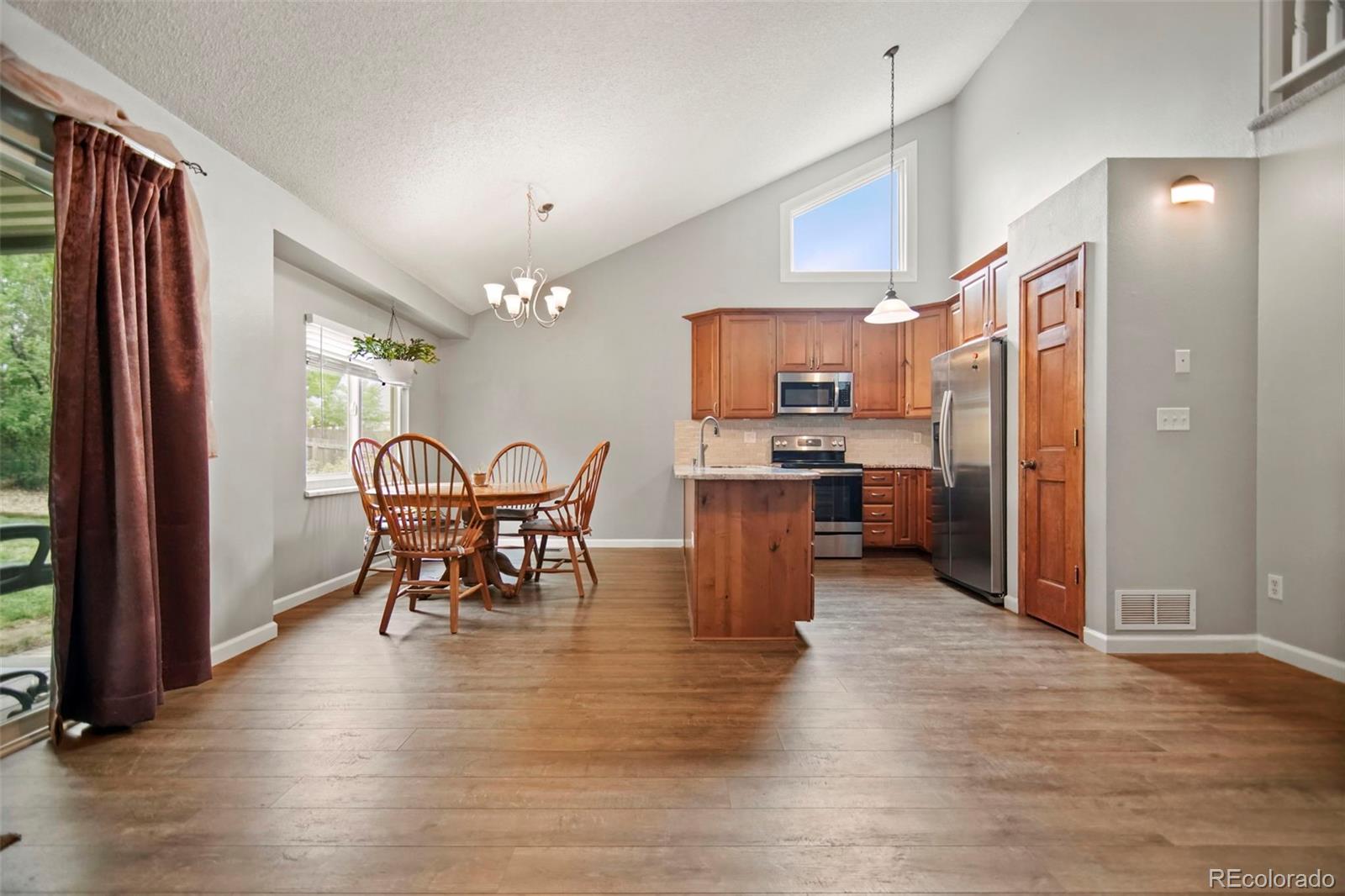 MLS Image #11 for 2888 s espana court,aurora, Colorado