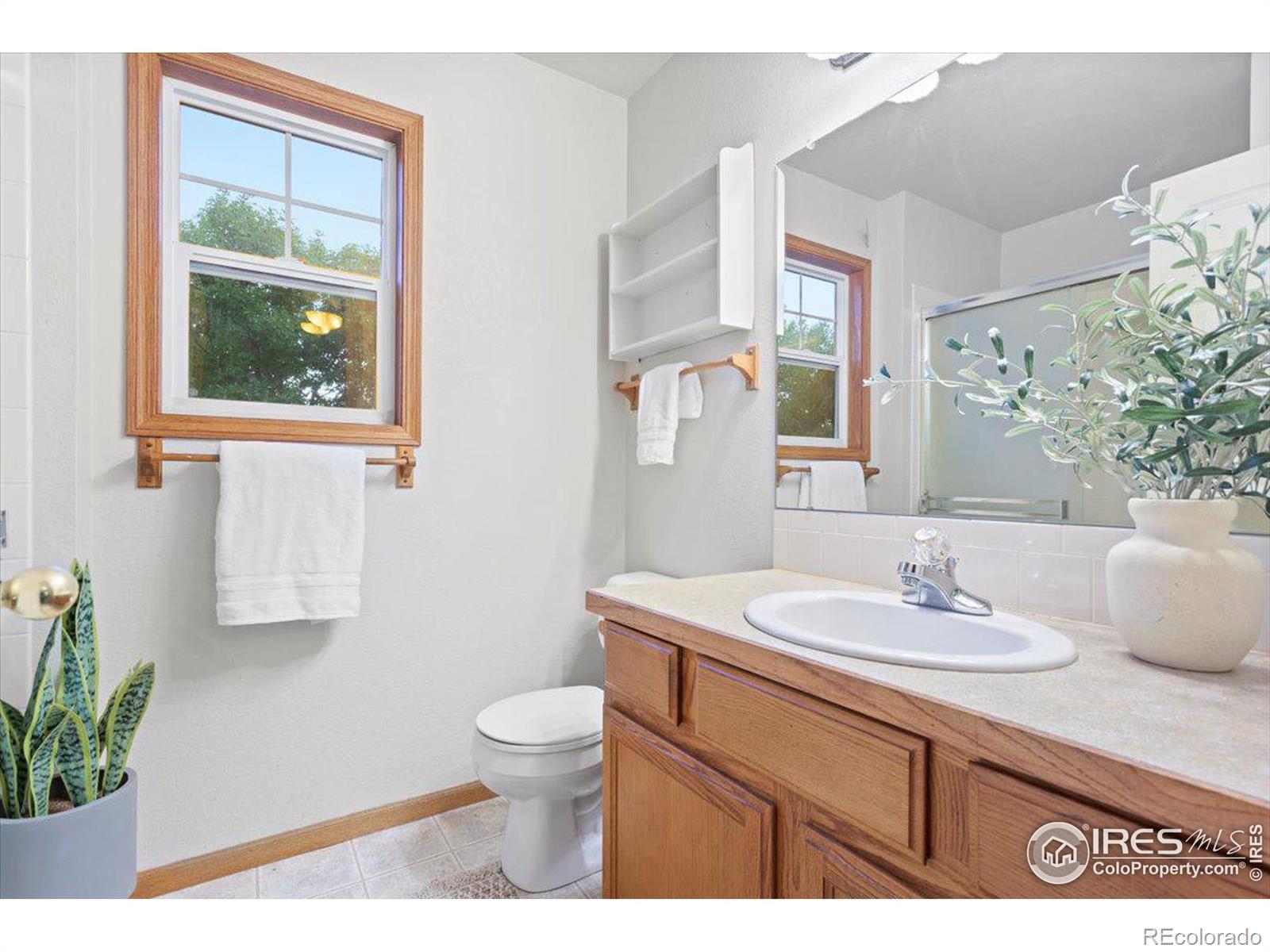 MLS Image #13 for 642  magpie drive,loveland, Colorado