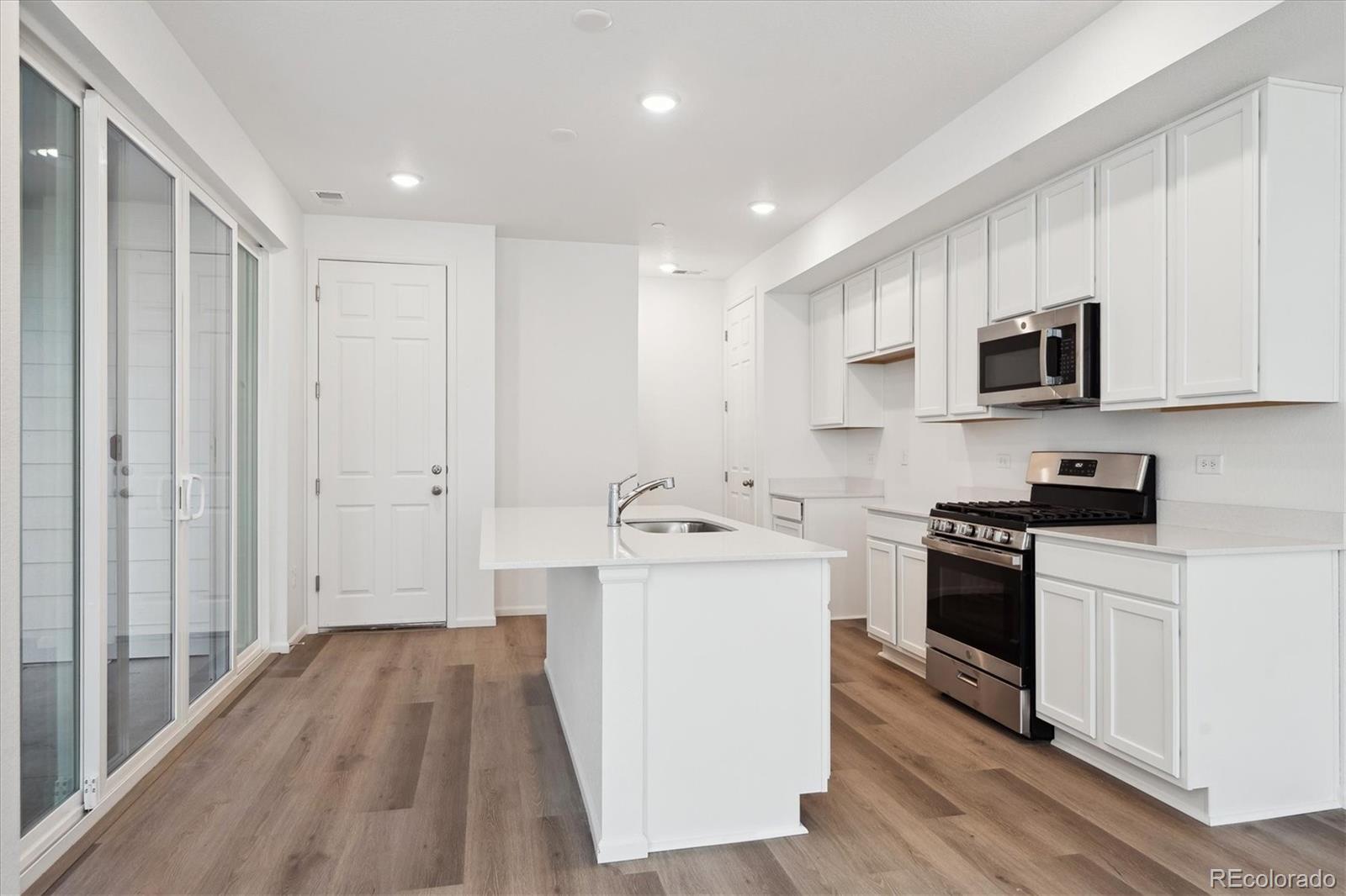 MLS Image #4 for 1264  penner drive,erie, Colorado