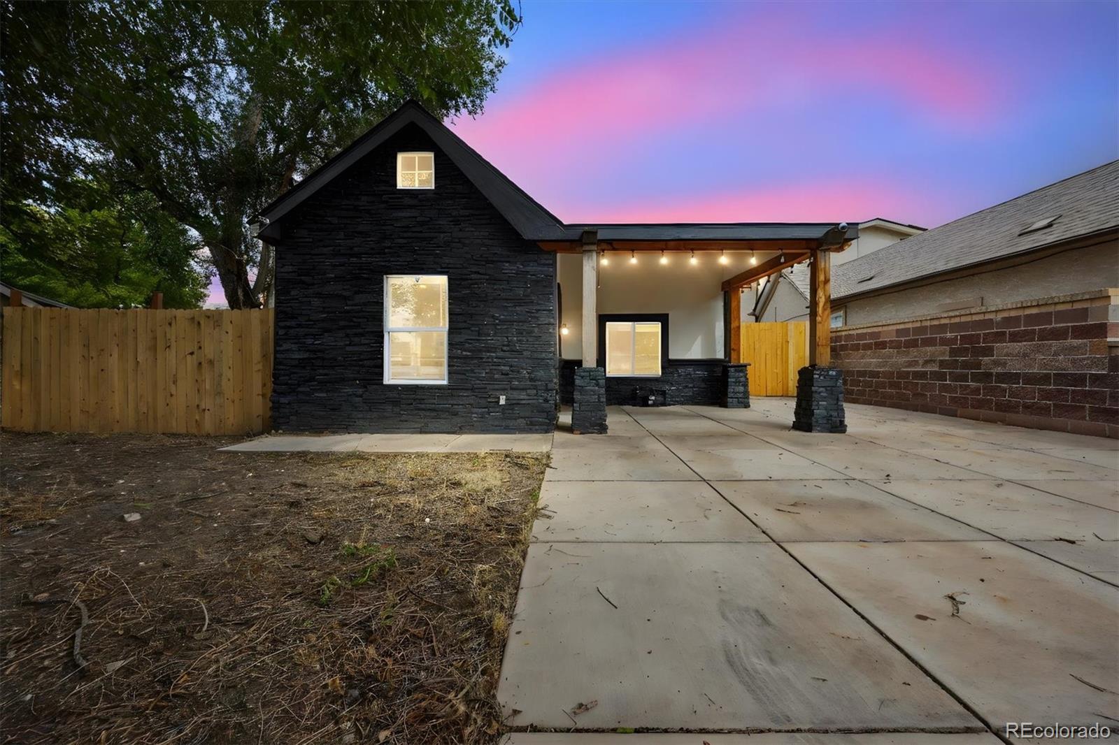 CMA Image for 208  knox court,Denver, Colorado