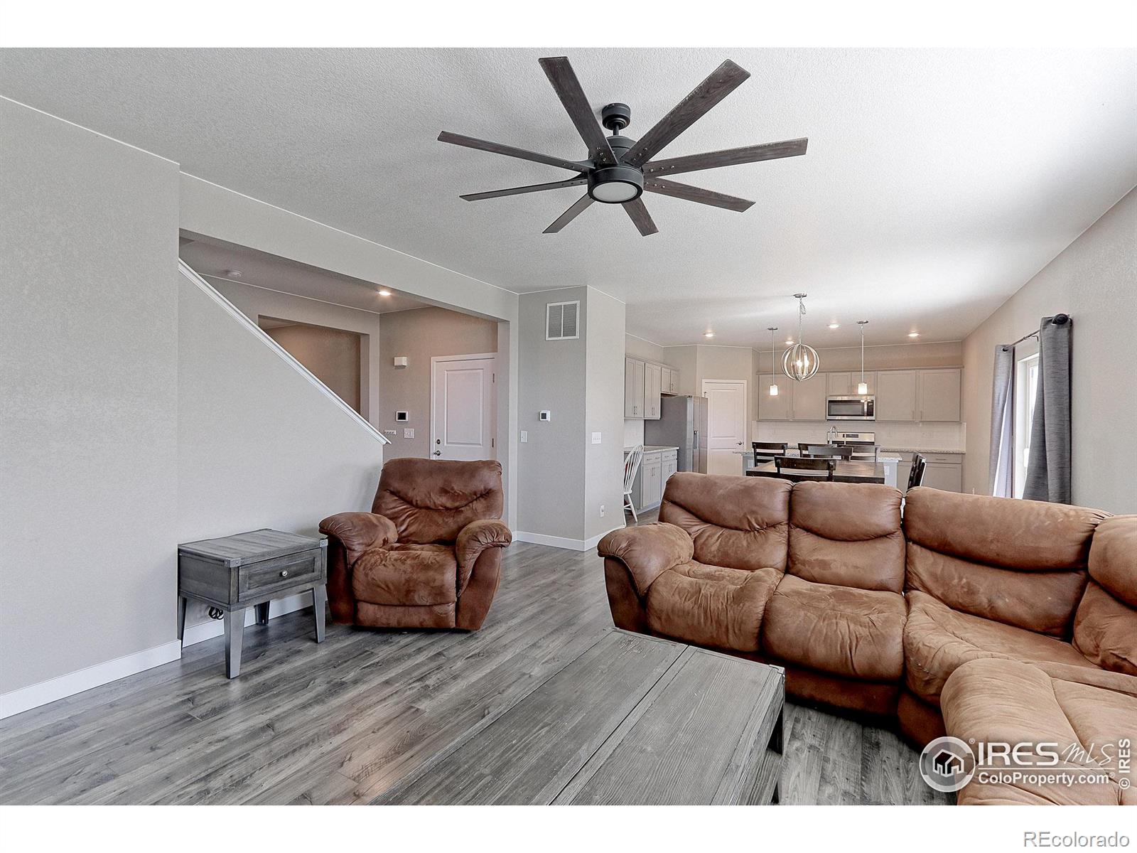 MLS Image #3 for 7704 e 158th place,thornton, Colorado