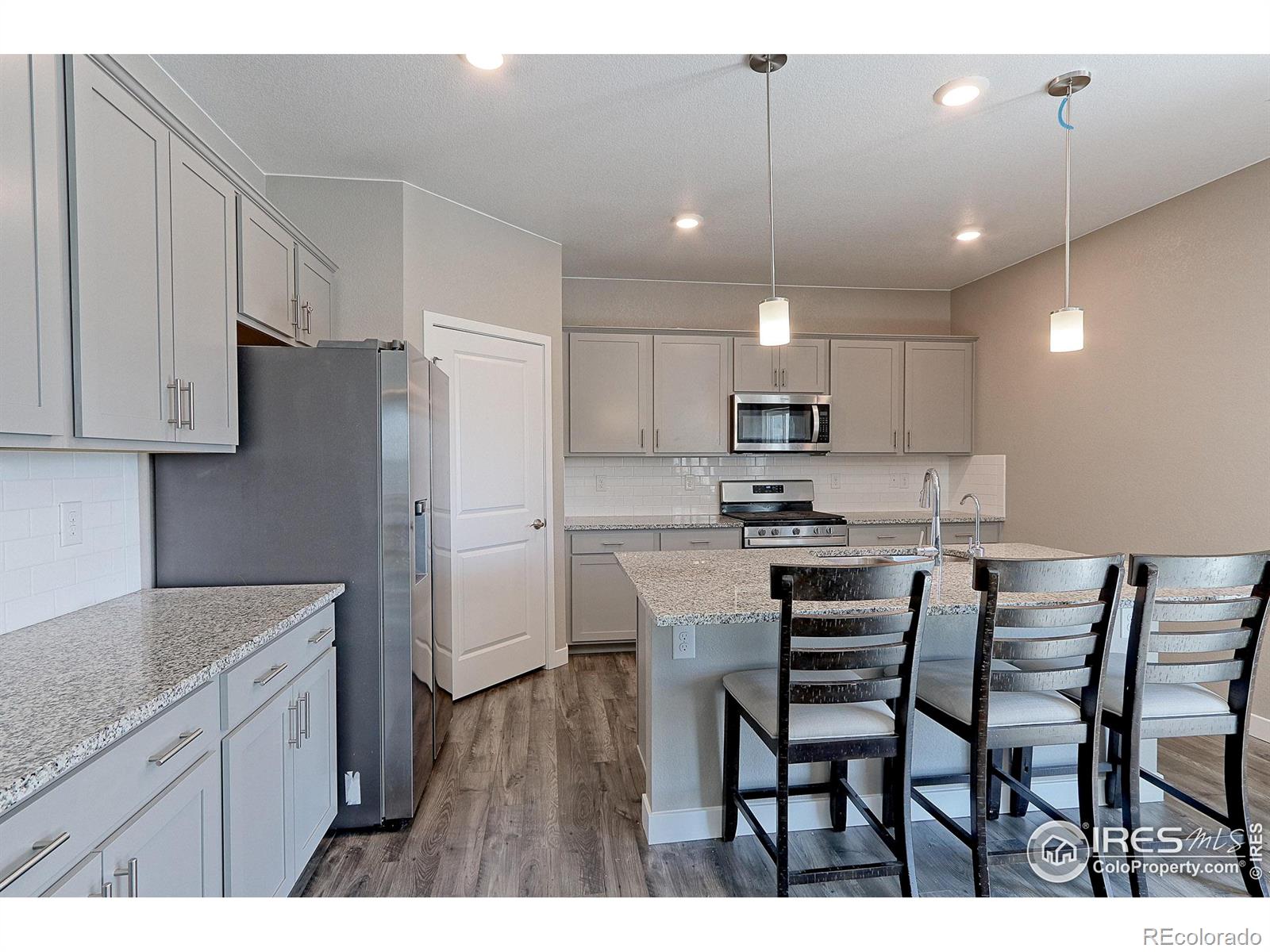 MLS Image #5 for 7704 e 158th place,thornton, Colorado