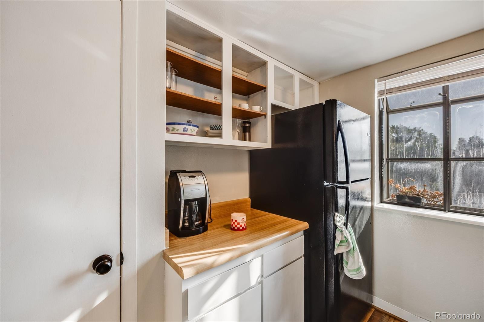 MLS Image #10 for 12490 e cornell avenue,aurora, Colorado