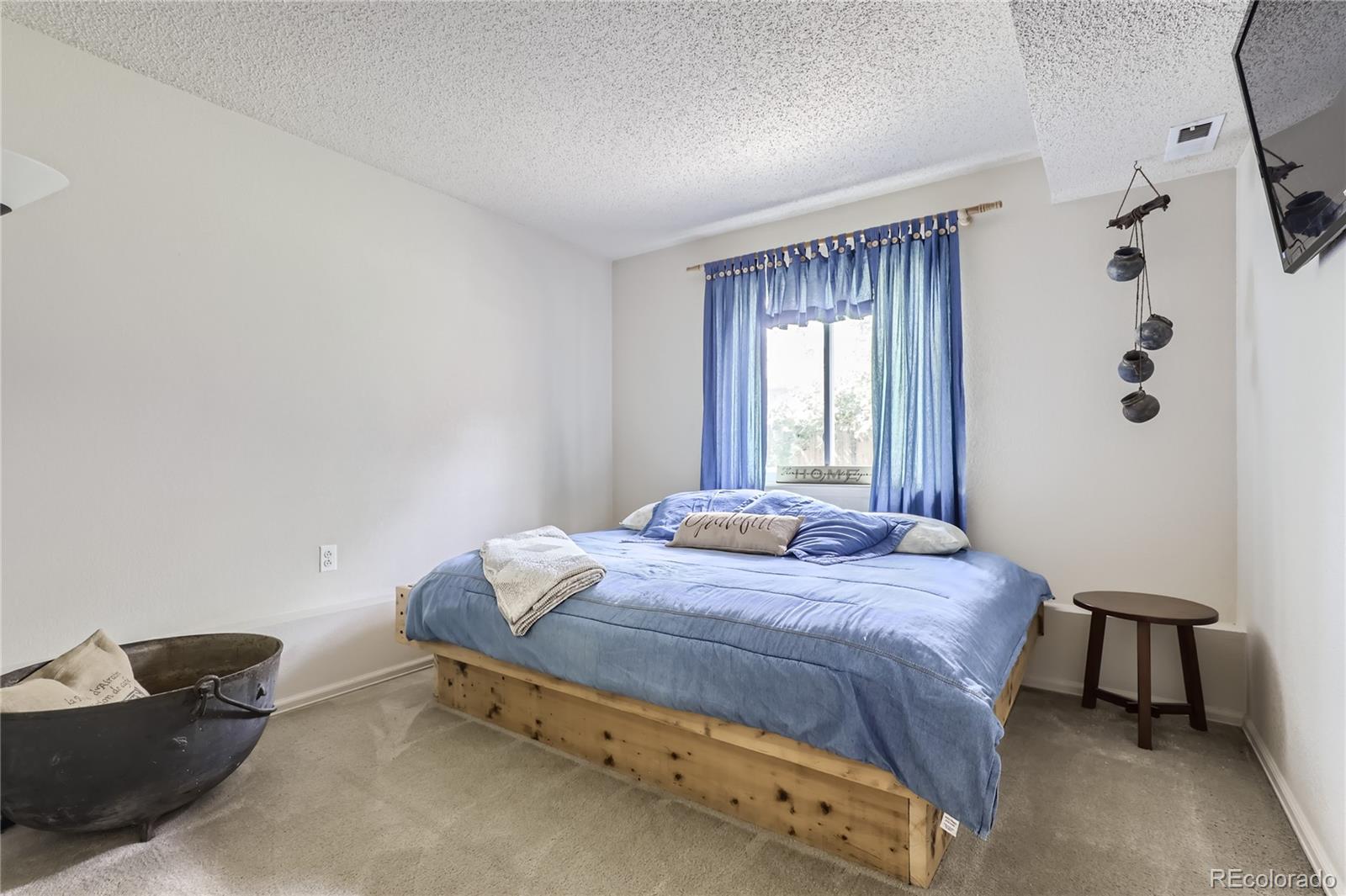 MLS Image #18 for 5259  elkhart street,denver, Colorado