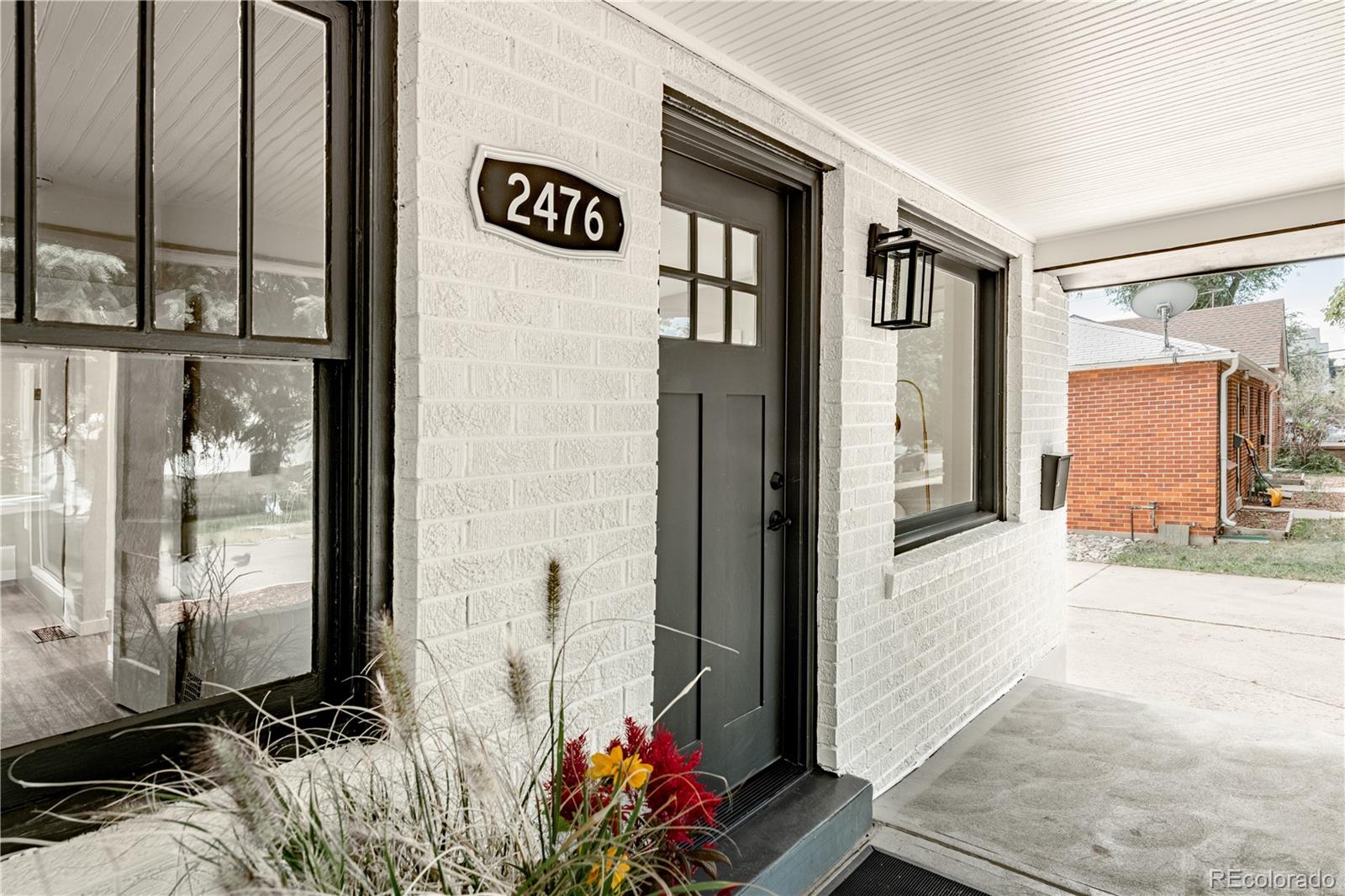 MLS Image #4 for 2476 s lincoln street,denver, Colorado