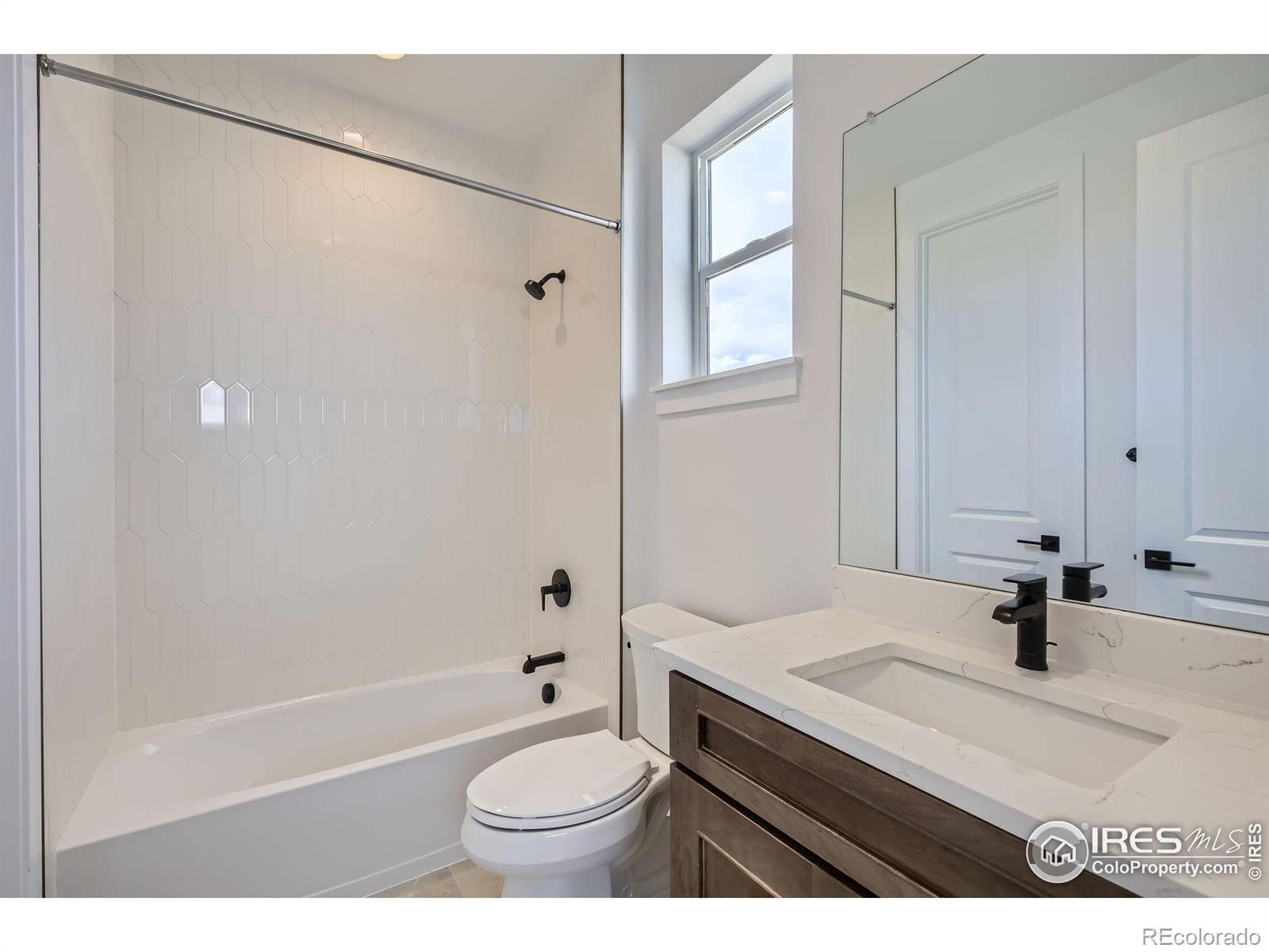 MLS Image #22 for 4154  strolling street,timnath, Colorado