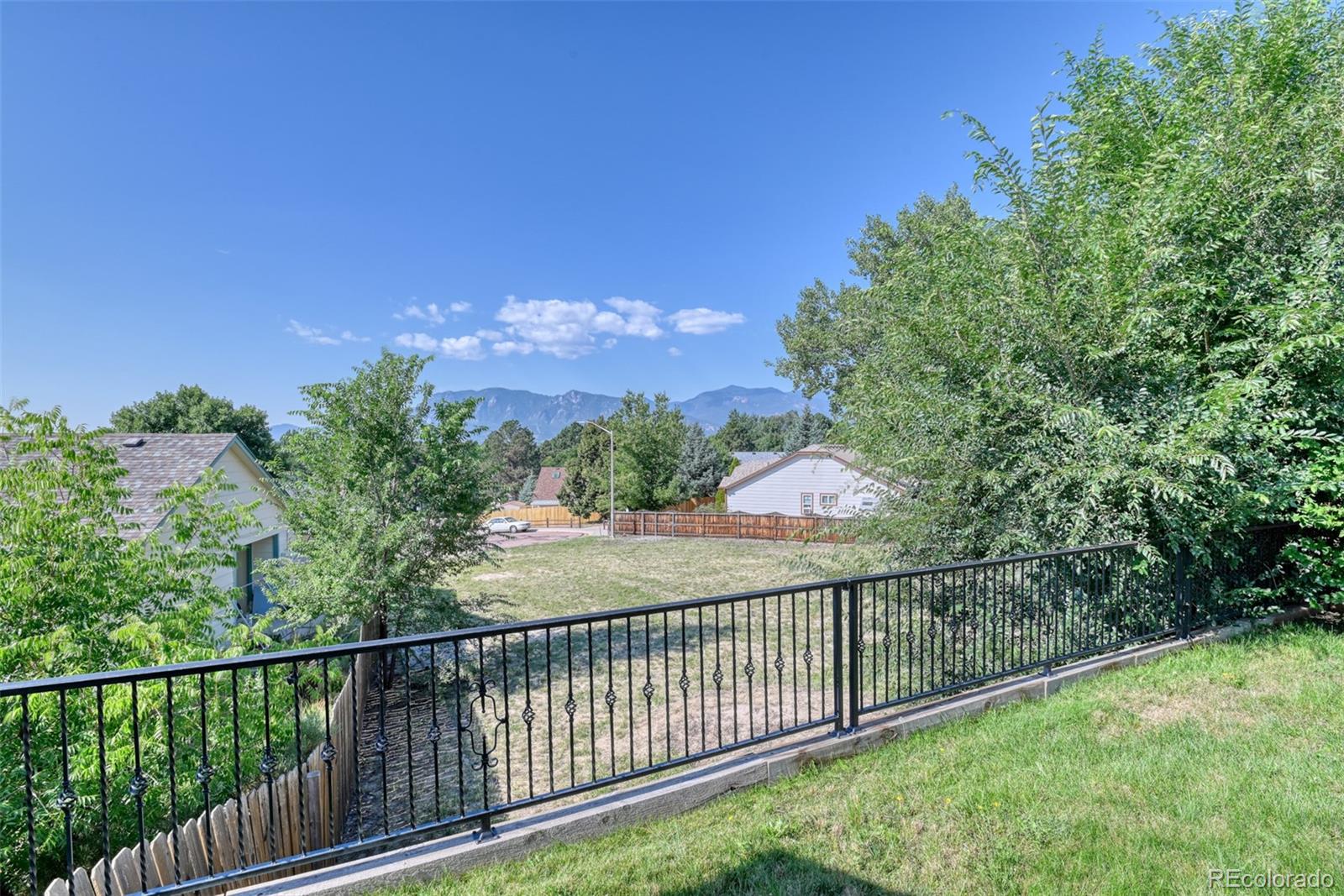 MLS Image #5 for 473  valley hi circle,colorado springs, Colorado