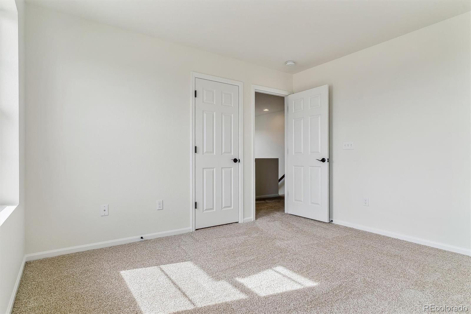 MLS Image #21 for 25045 e 41st avenue,aurora, Colorado