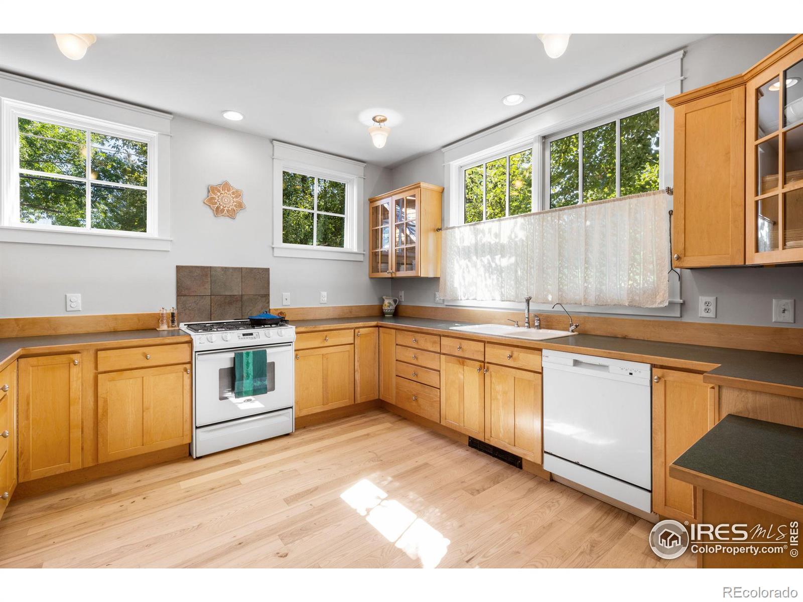 MLS Image #12 for 3024  10th street,boulder, Colorado