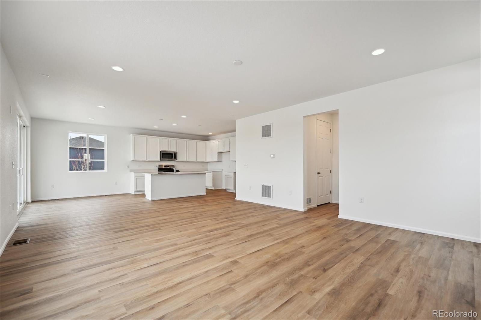 MLS Image #8 for 4599  boone circle,brighton, Colorado