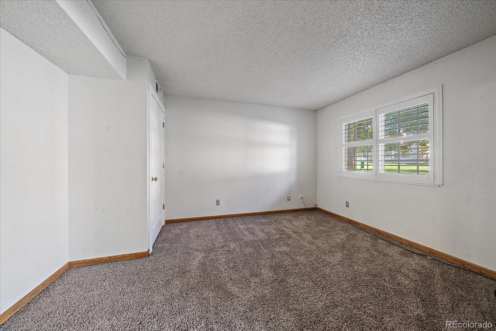 MLS Image #8 for 14142 e colorado drive,aurora, Colorado