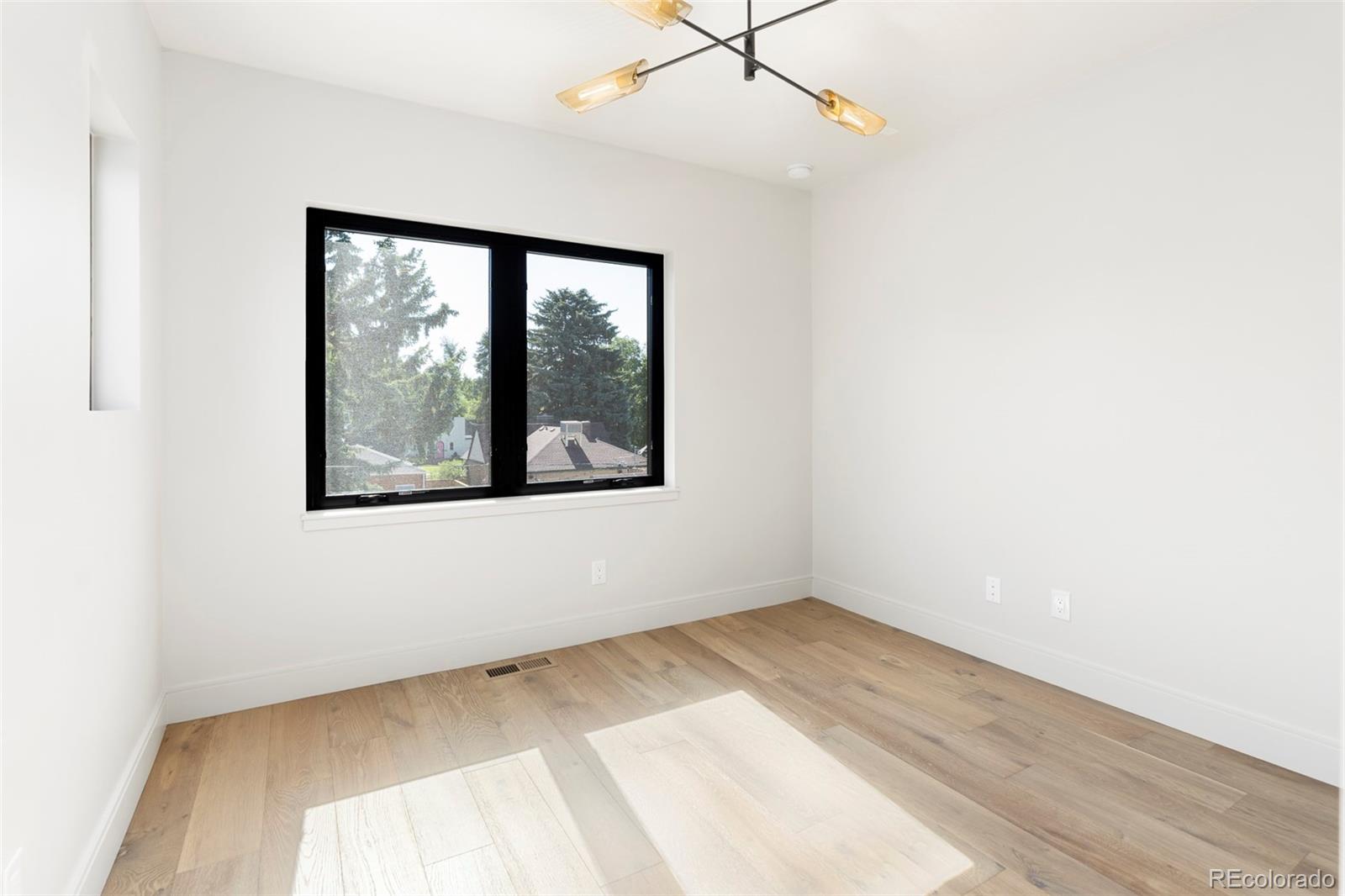 MLS Image #26 for 540 s gaylord street,denver, Colorado