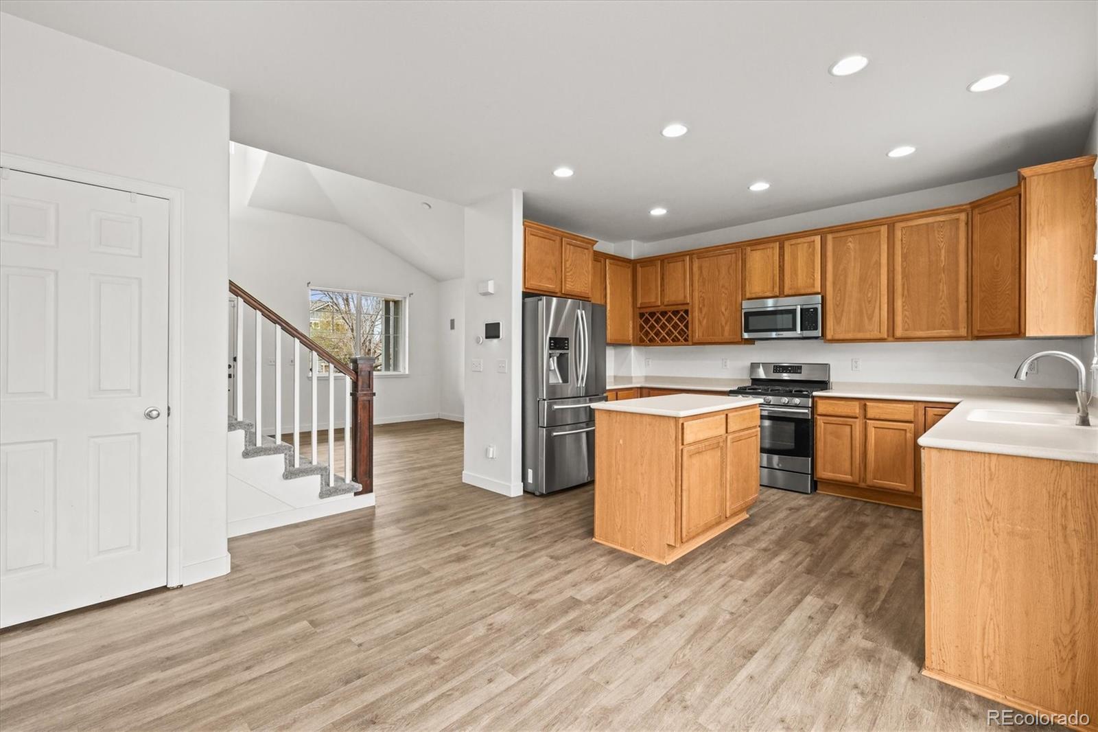 MLS Image #3 for 4625  wildgrass place,dacono, Colorado