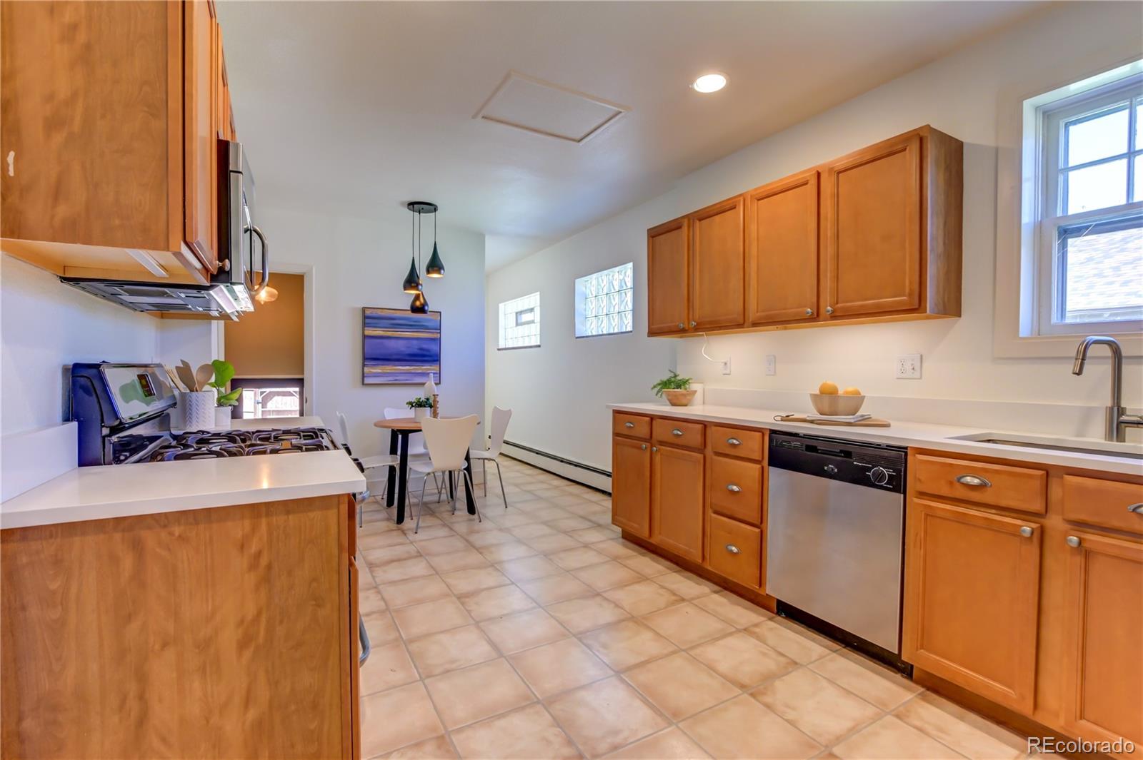 MLS Image #13 for 4921  elm court,denver, Colorado