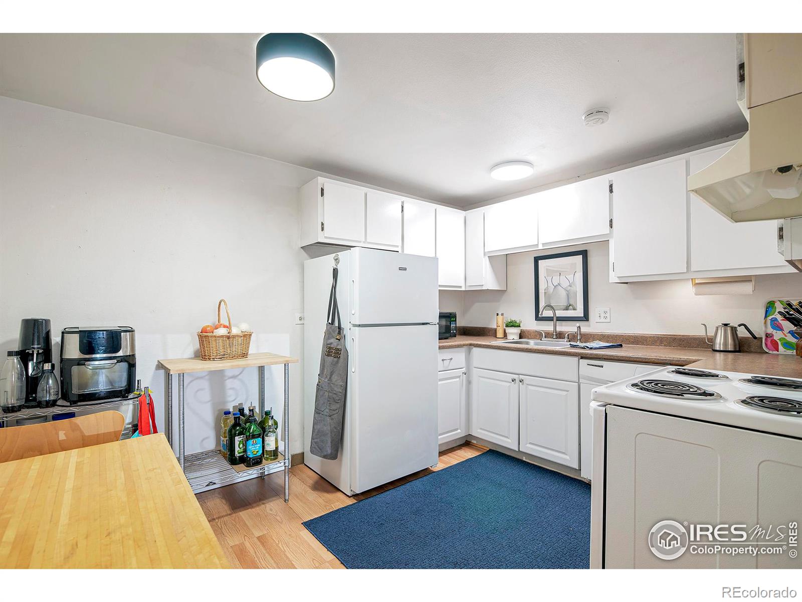 MLS Image #8 for 65 n clarkson street,denver, Colorado