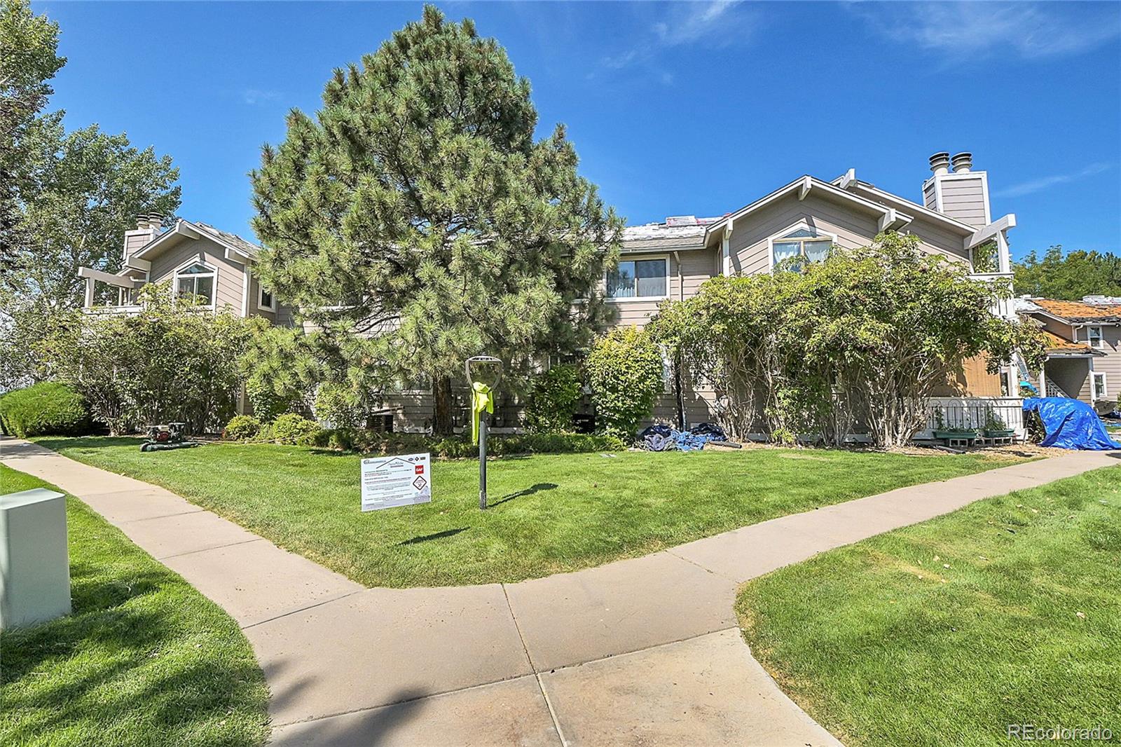 MLS Image #2 for 4333 s andes way,aurora, Colorado