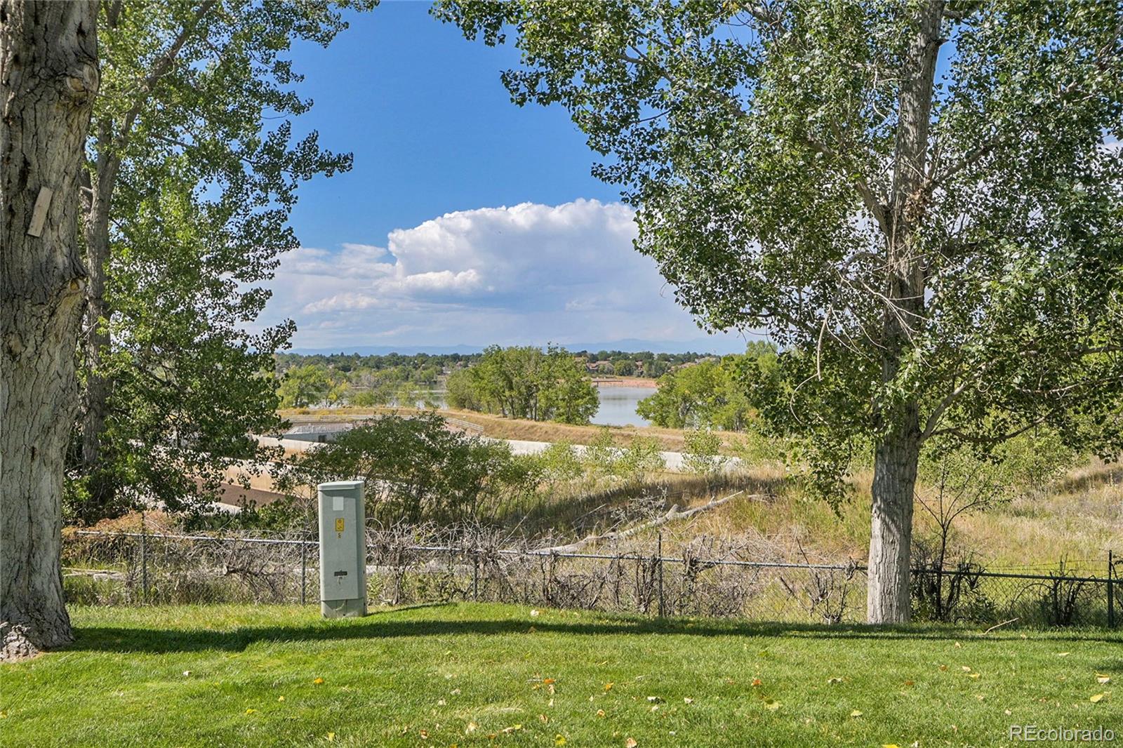 MLS Image #38 for 4333 s andes way,aurora, Colorado