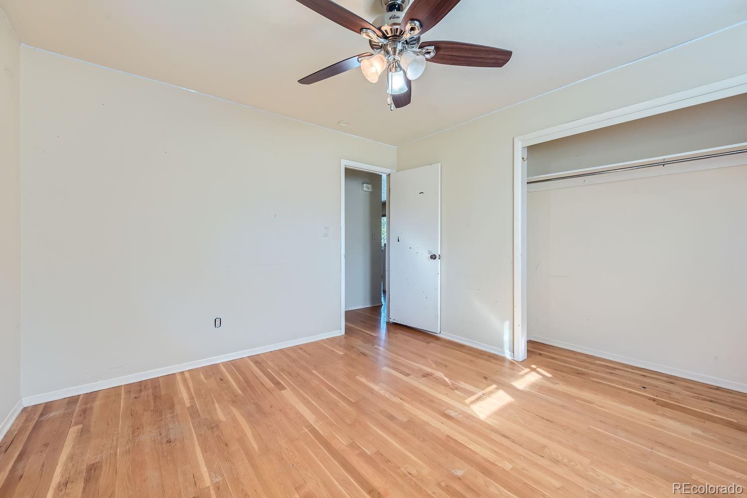 MLS Image #11 for 240 w delaware circle,littleton, Colorado