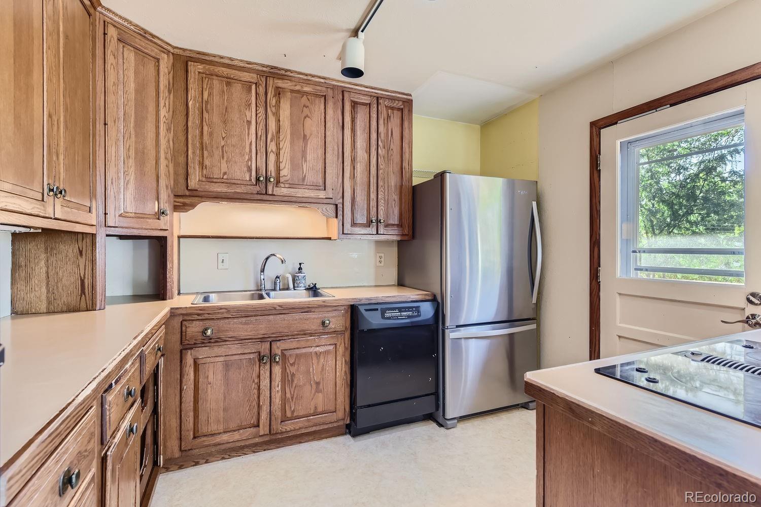 MLS Image #5 for 240 w delaware circle,littleton, Colorado