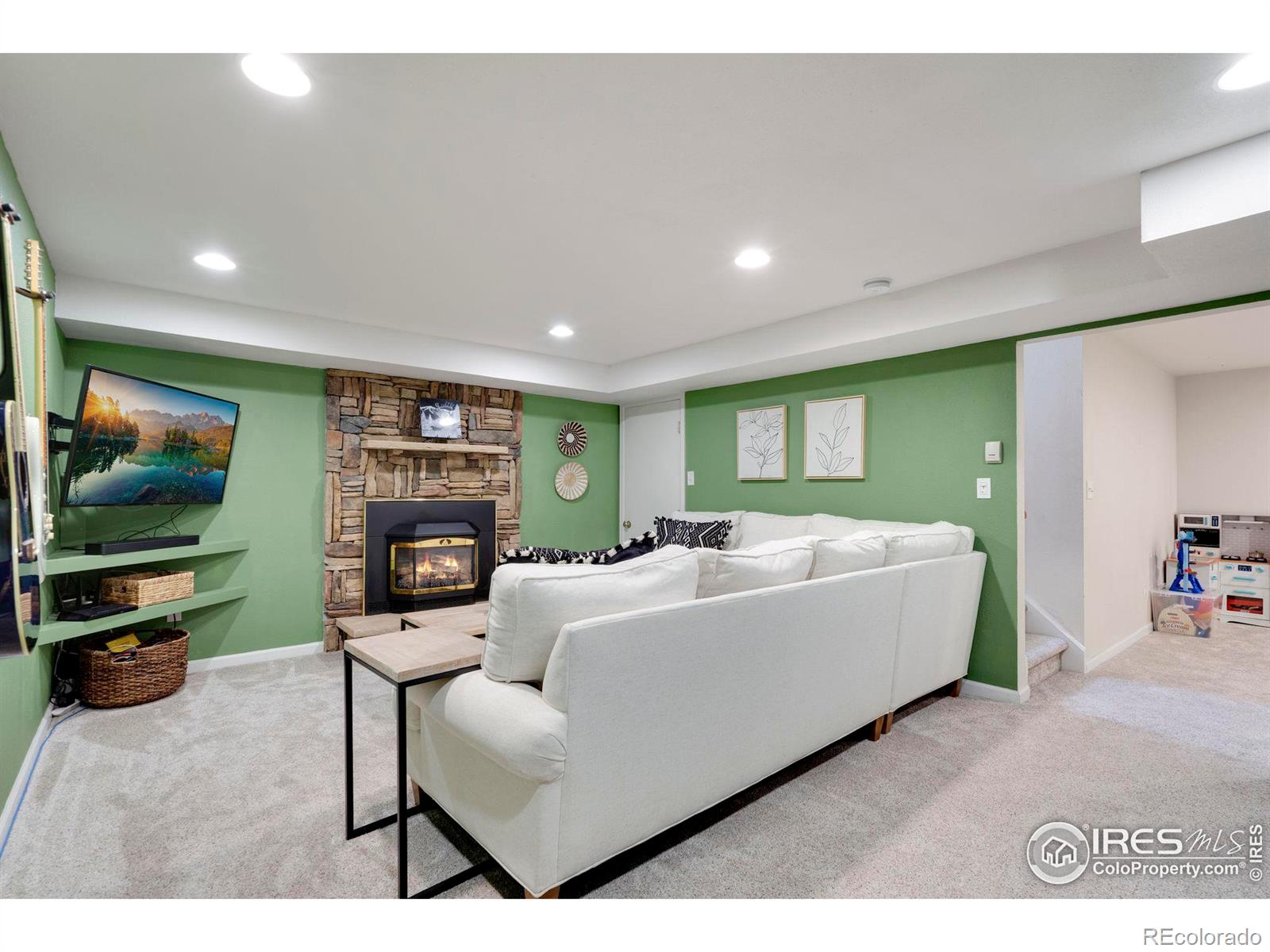 MLS Image #23 for 1209  heather drive,loveland, Colorado