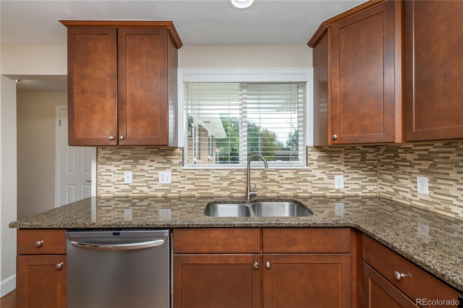 MLS Image #7 for 805  opal way,broomfield, Colorado