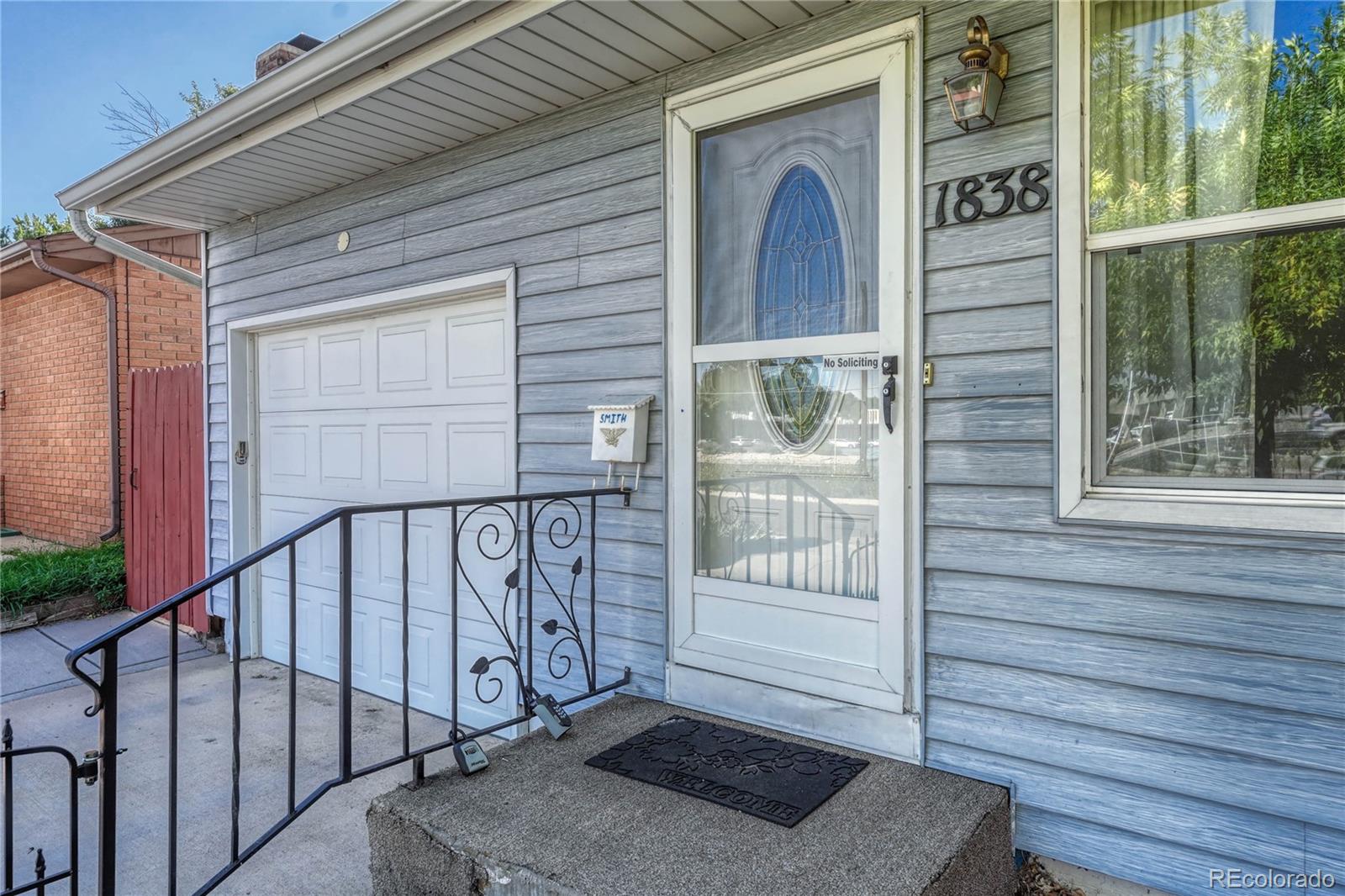 MLS Image #1 for 1838 n circle drive,colorado springs, Colorado